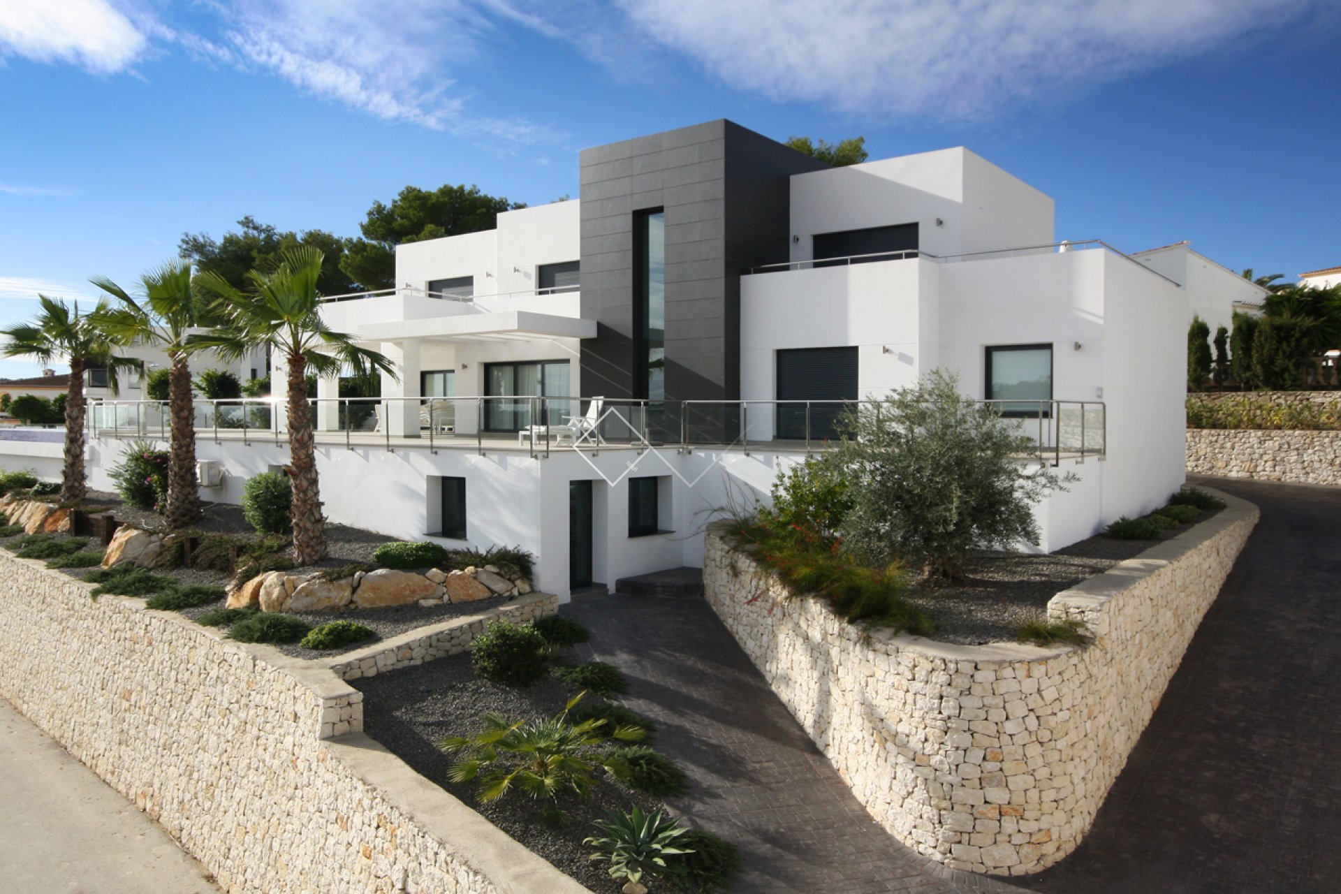 -Prachtige moderne villa met open vallei en zeezicht in Solpark, Moraira te koop