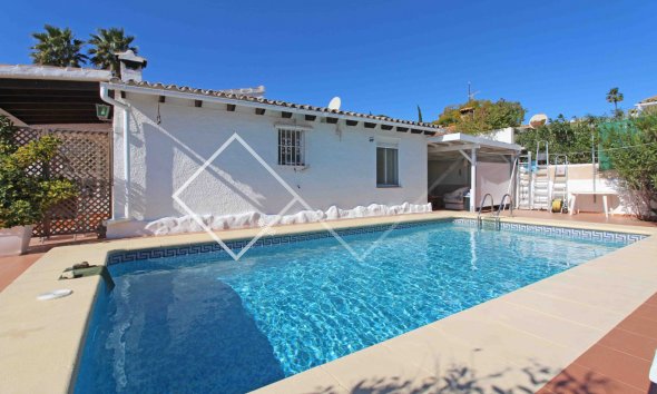 outside area - For sale immaculately maintained villa in Moraira, Camarrocha