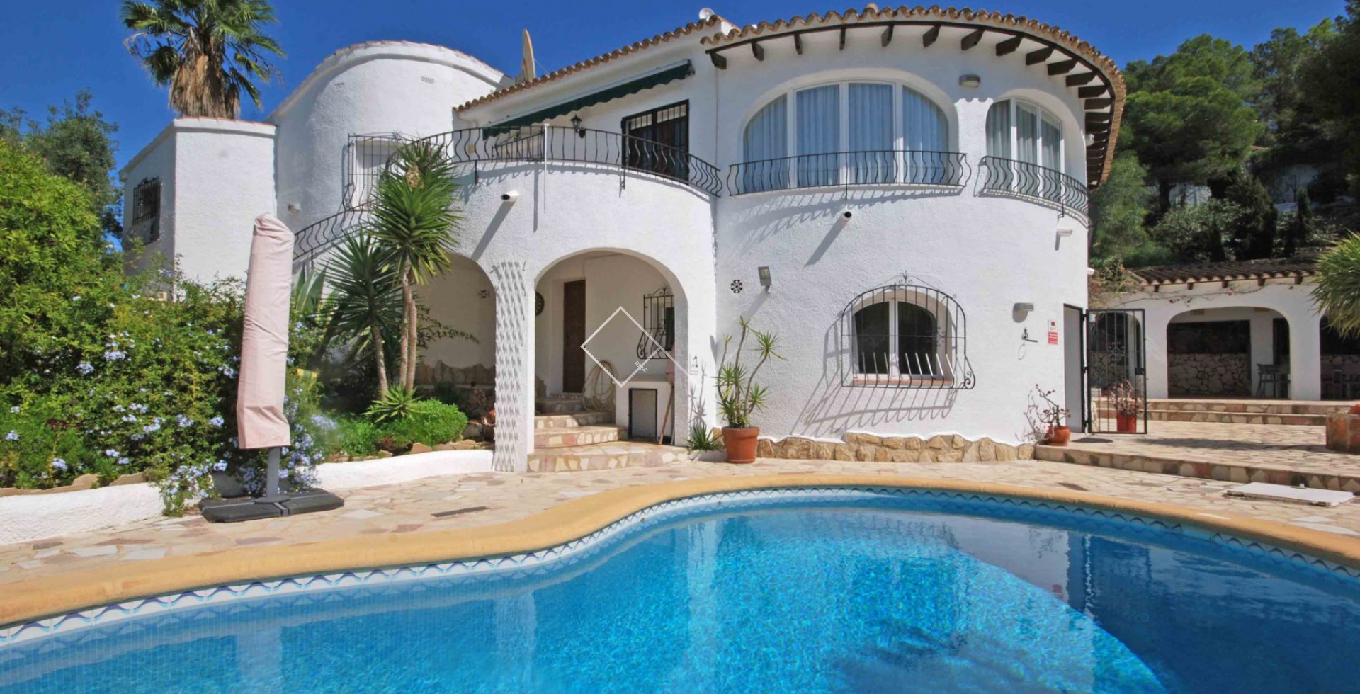 Stunning villa for sale in Villotel, Moraira