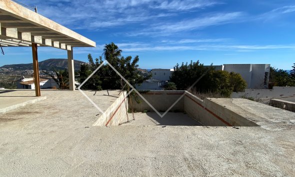 piscina - Estructura para villa con vistas al mar en Benimeit, Moraira