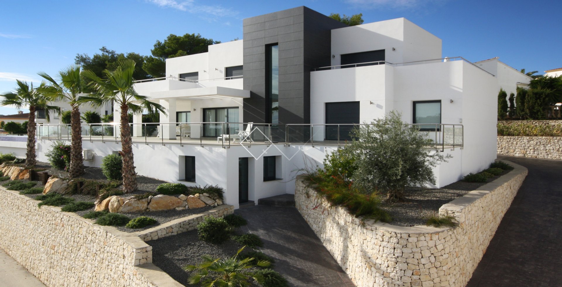 -Prachtige moderne villa met open vallei en zeezicht in Solpark, Moraira te koop