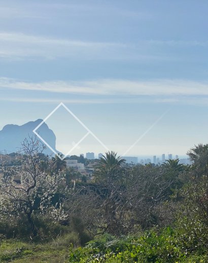 exzellente Aussichten - Grundstück mit Meerblick in Gran Sol, Calpe; Auswahl des Projekts