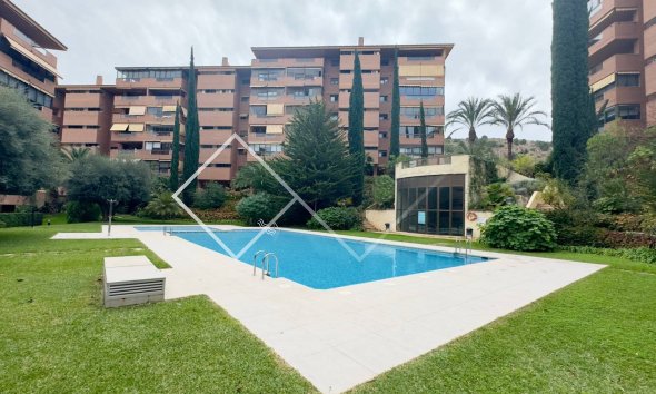 Apartamento / Piso -  - Alicante - Vistahermosa