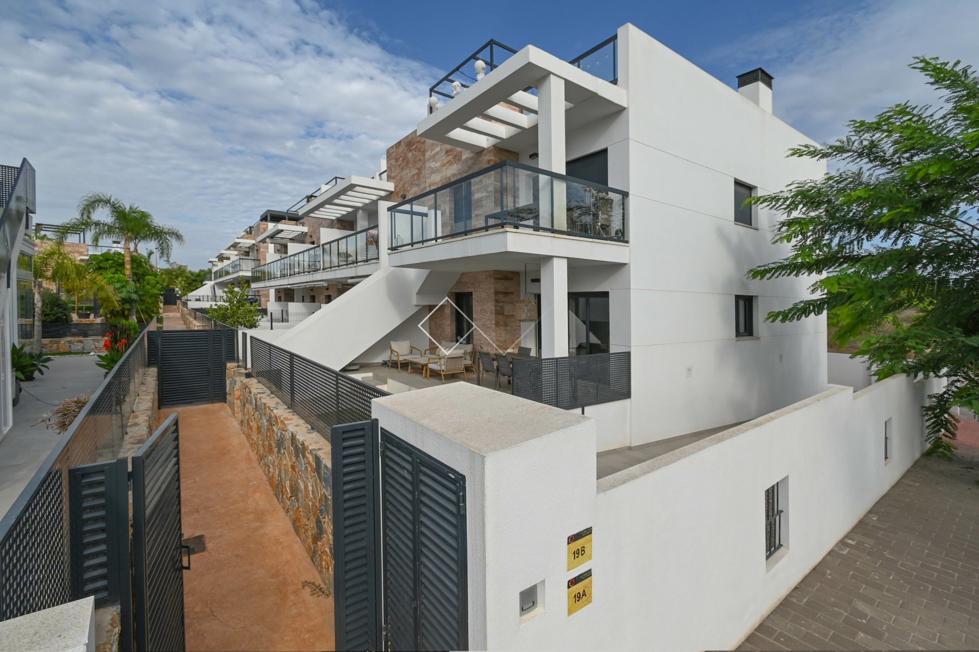  - Apartamento / Piso - Mil Palmeras