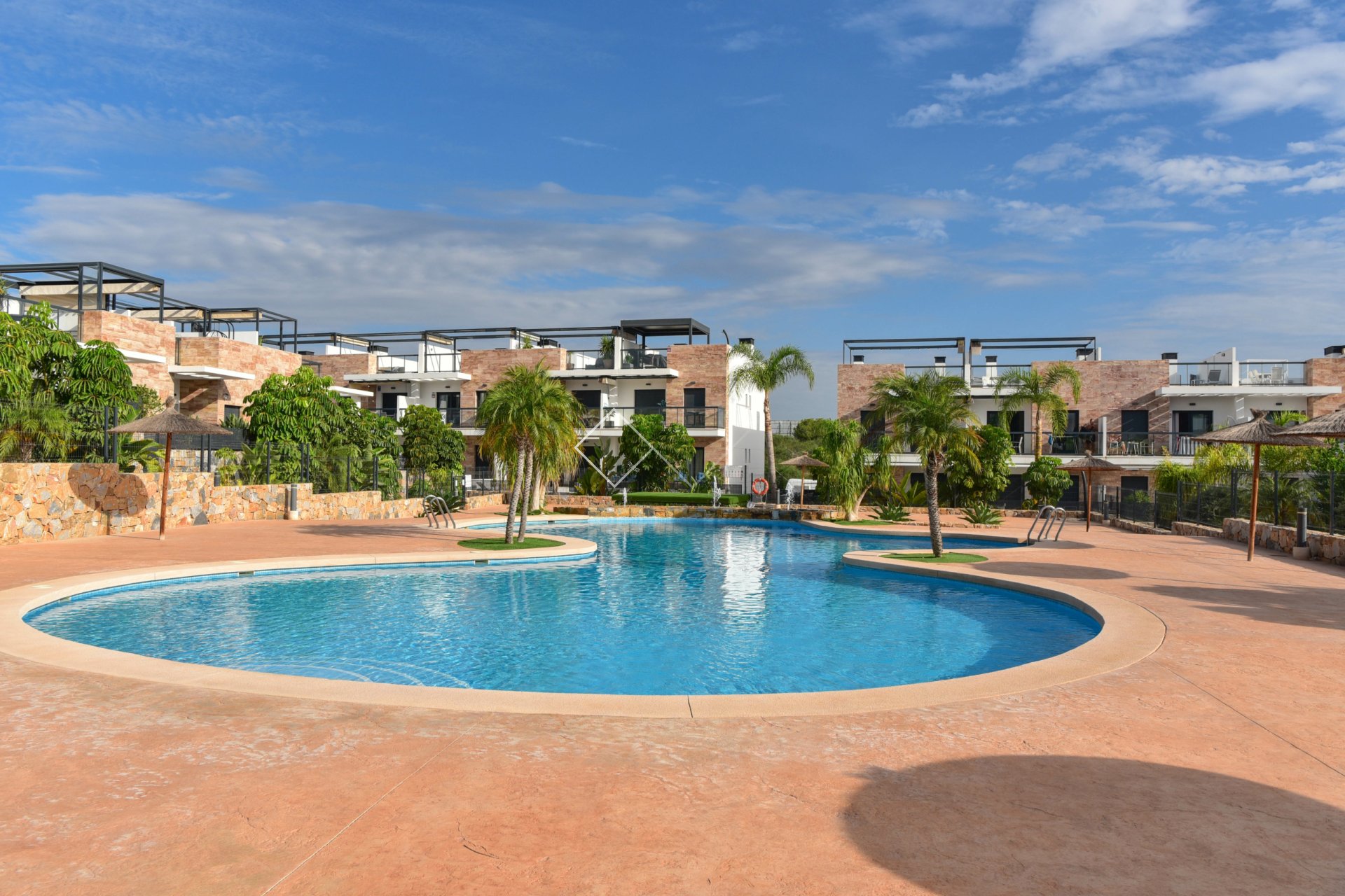  - Apartamento / Piso - Mil Palmeras