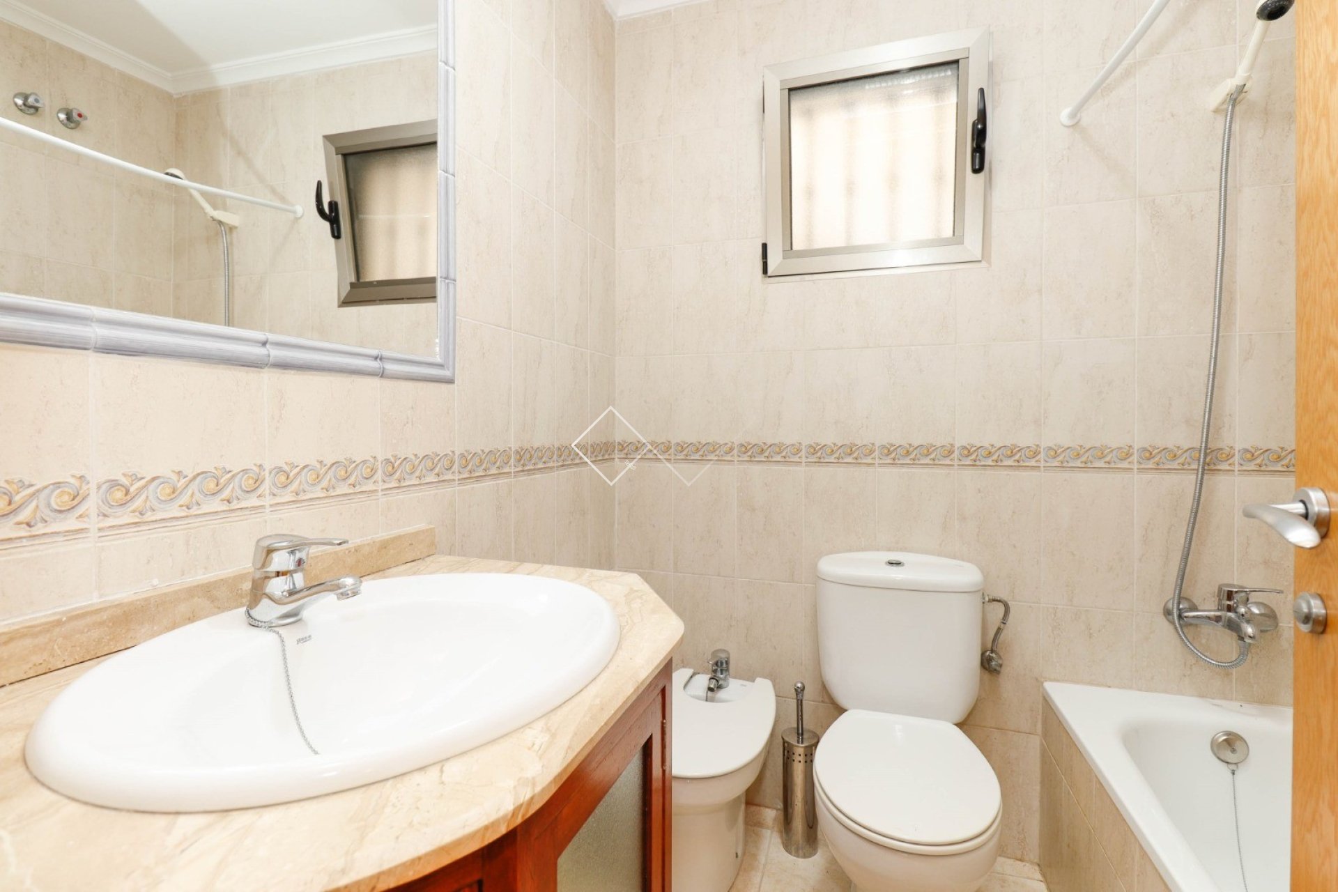  - Apartment / Flat - Torrevieja - Centro