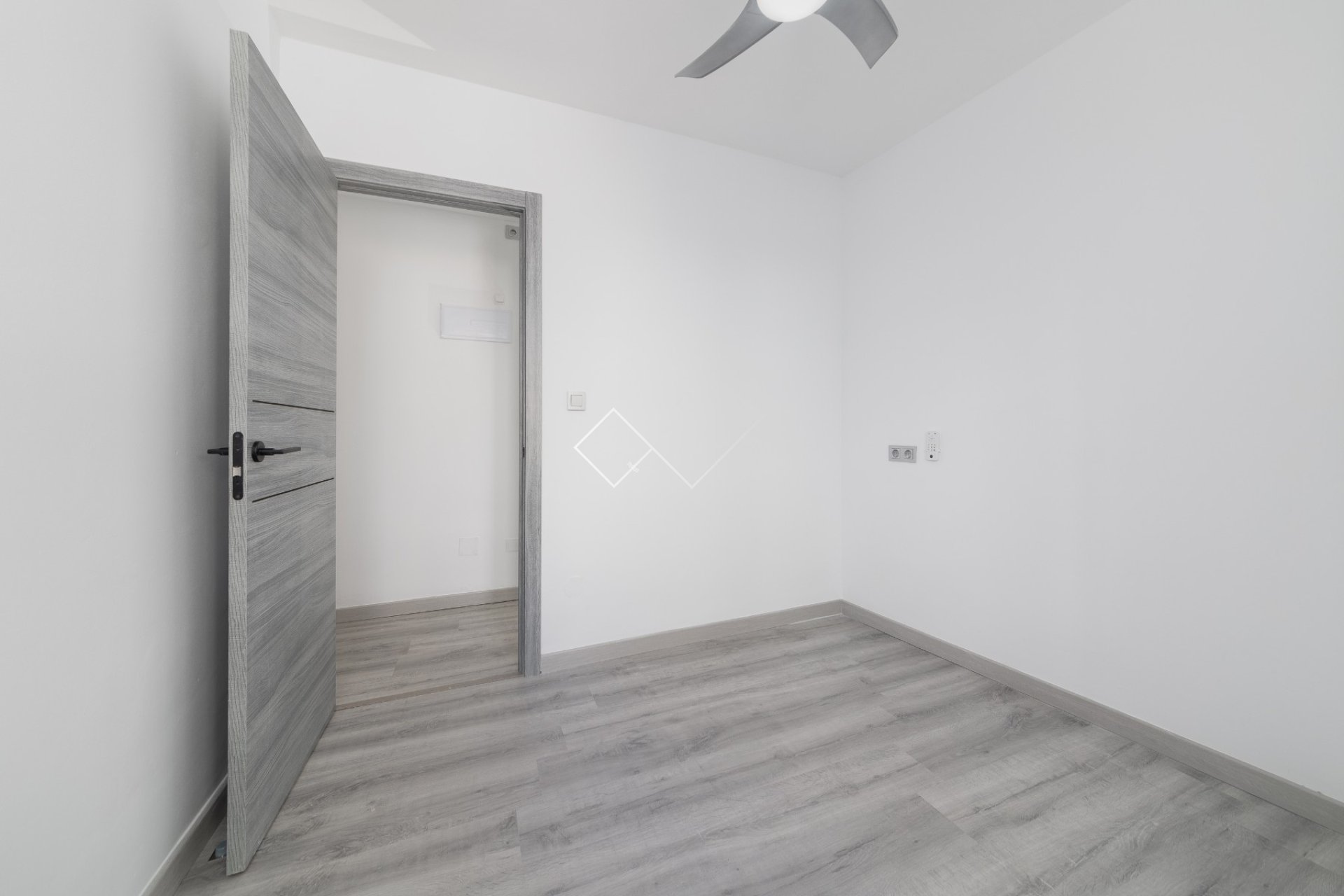  - Apartment / Flat - Torrevieja - Centro