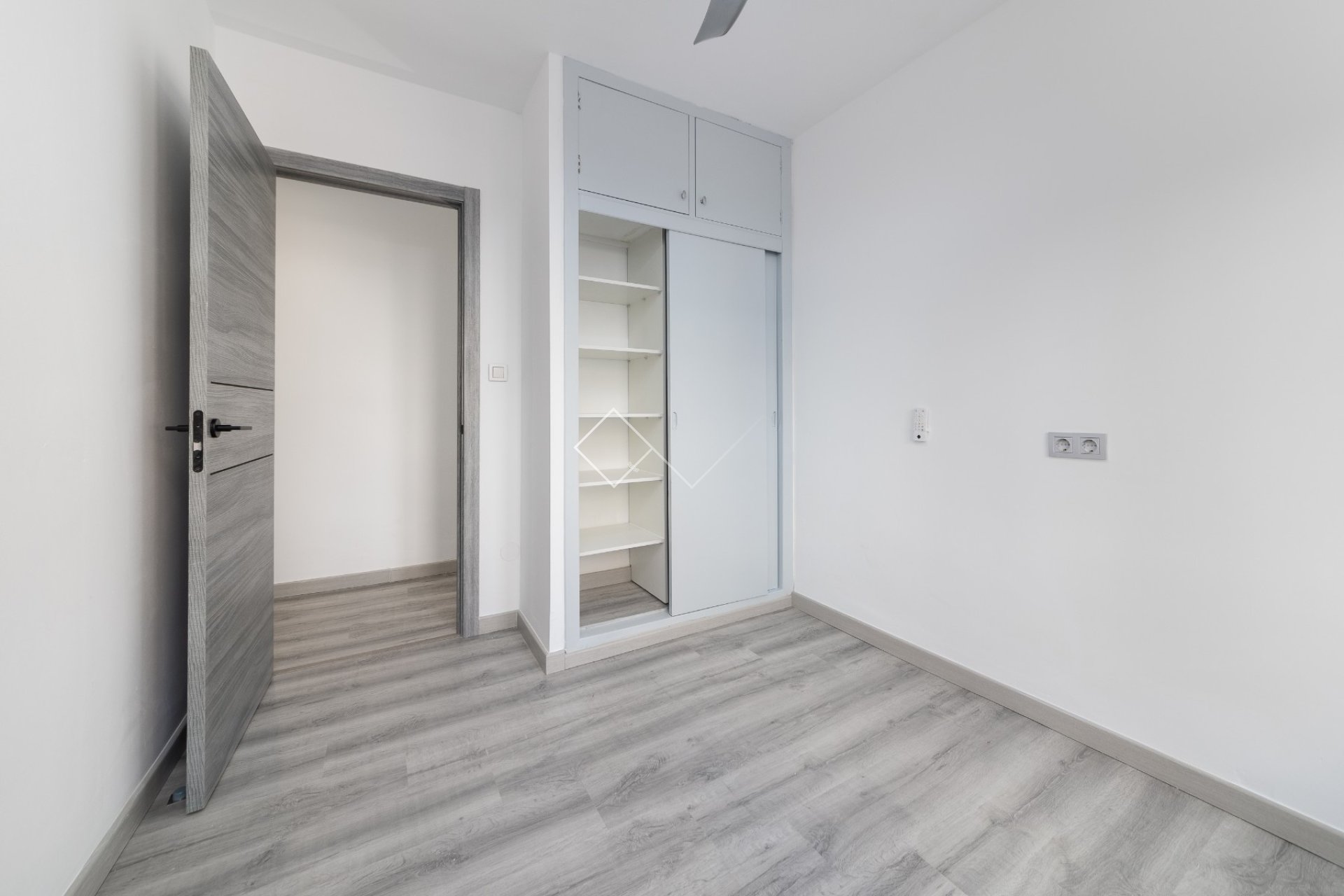  - Apartment / Flat - Torrevieja - Centro