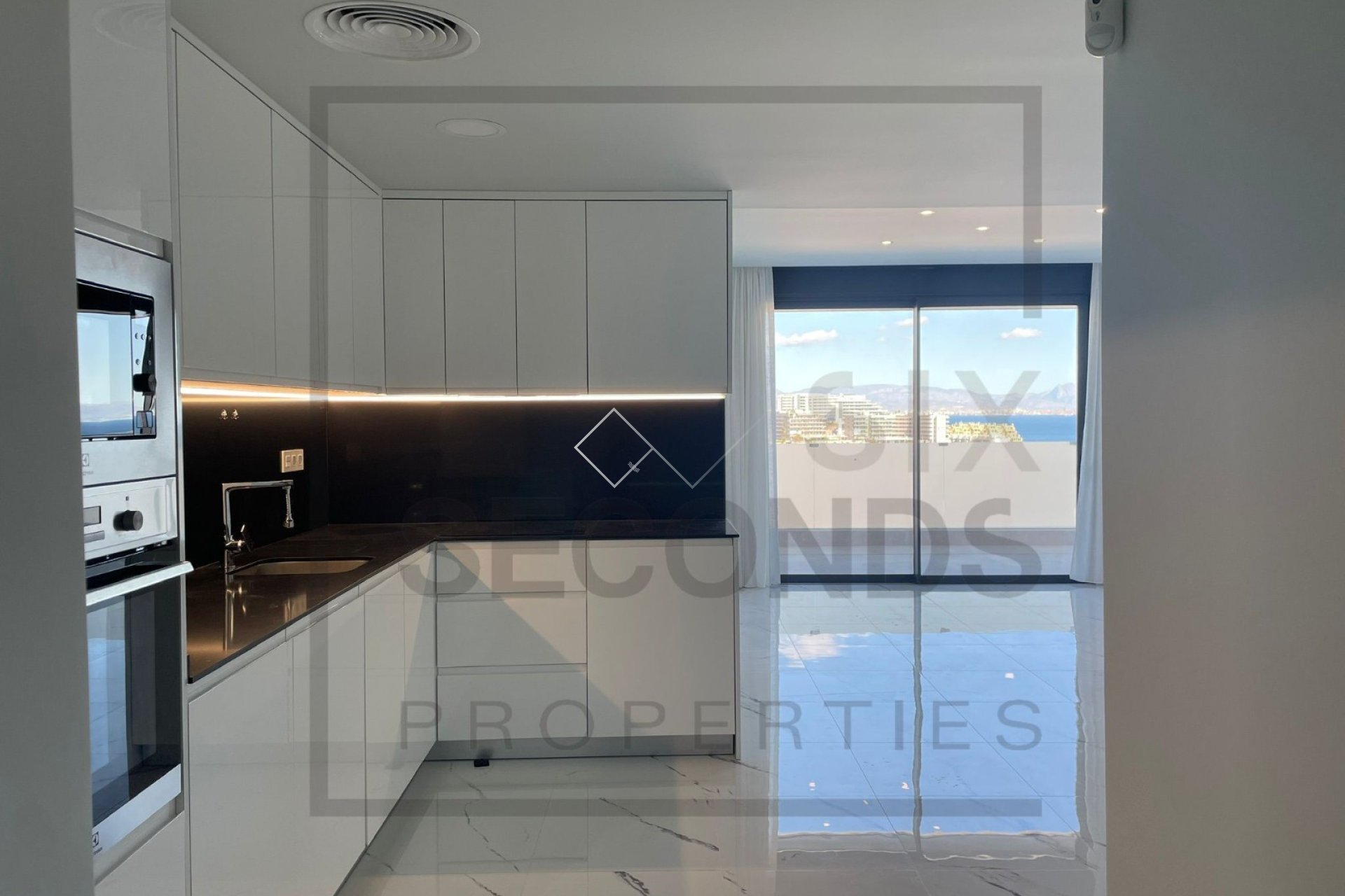  - Appartement / Flat - Gran Alacant