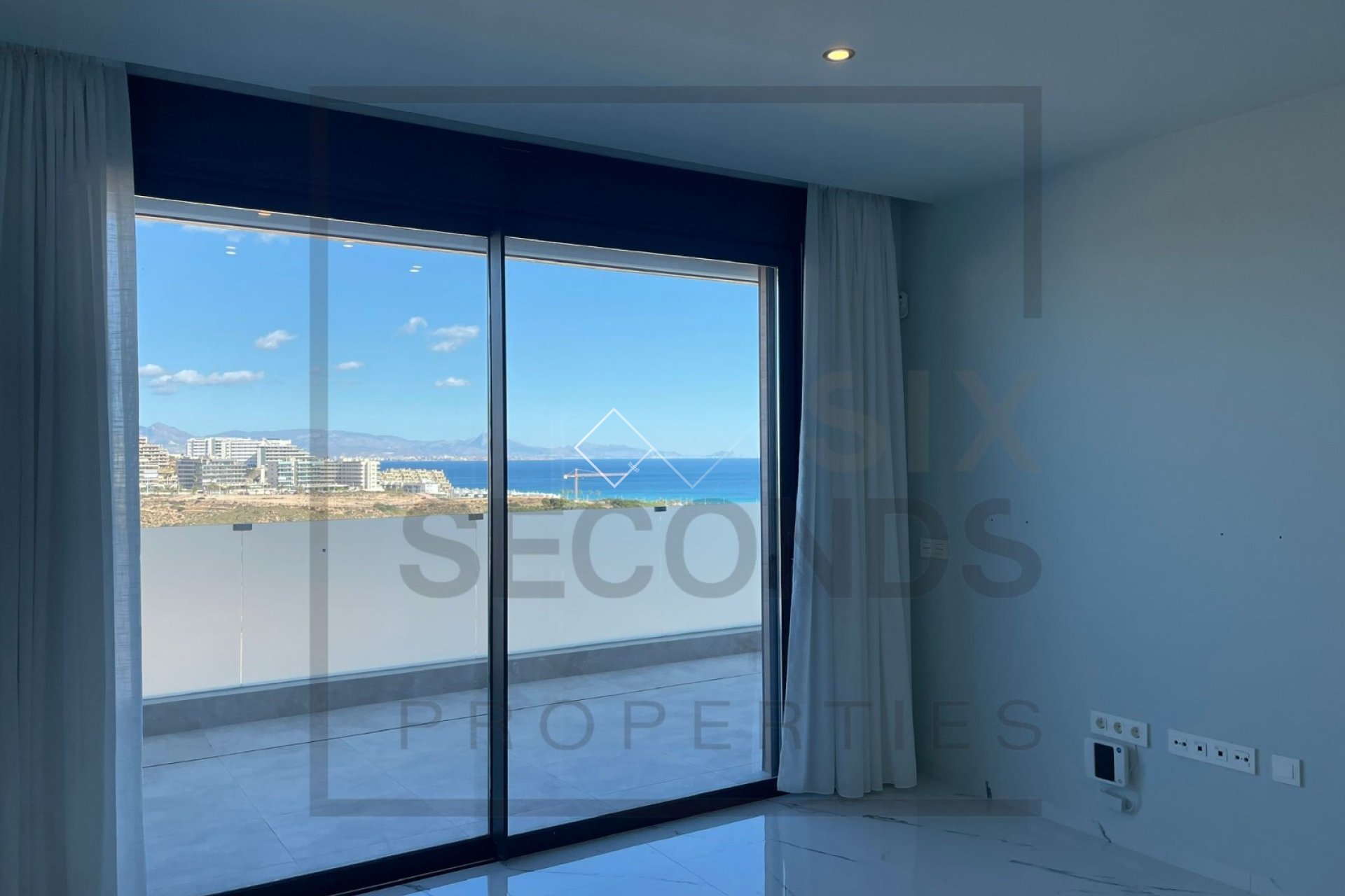  - Appartement / Flat - Gran Alacant