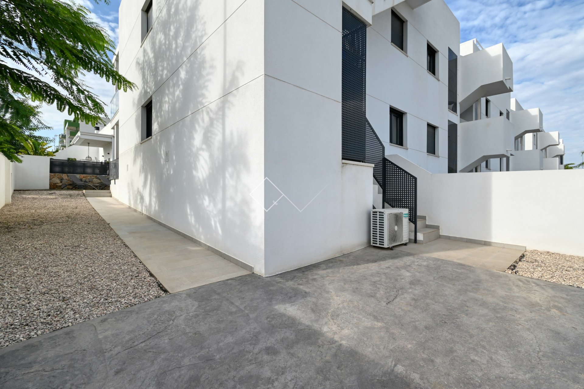  - Appartement / Flat - Mil Palmeras