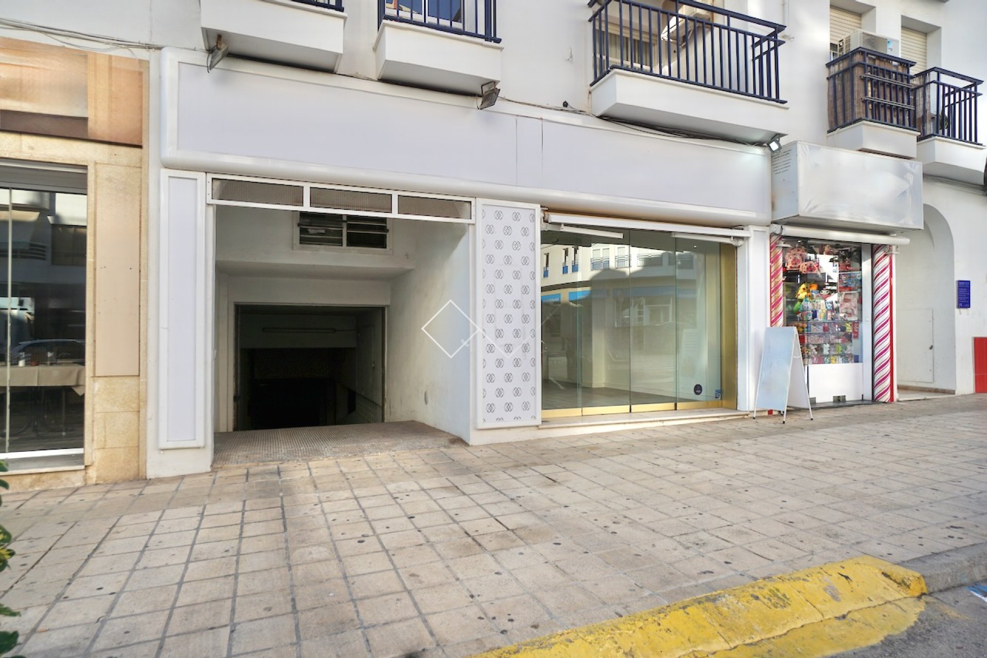  - commercial_premises - Moraira - Casco Urbano