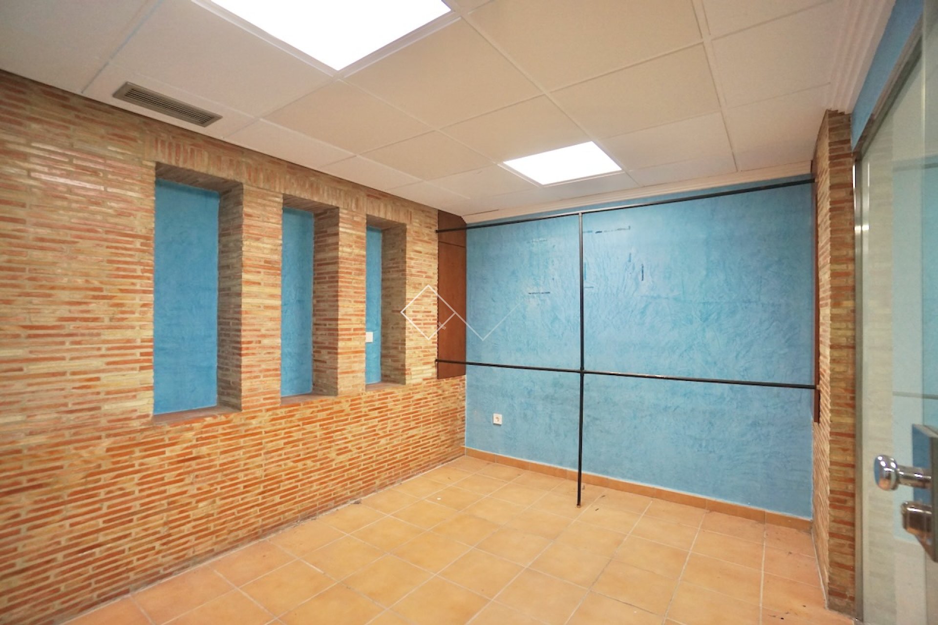  - commercial_premises - Moraira - Casco Urbano