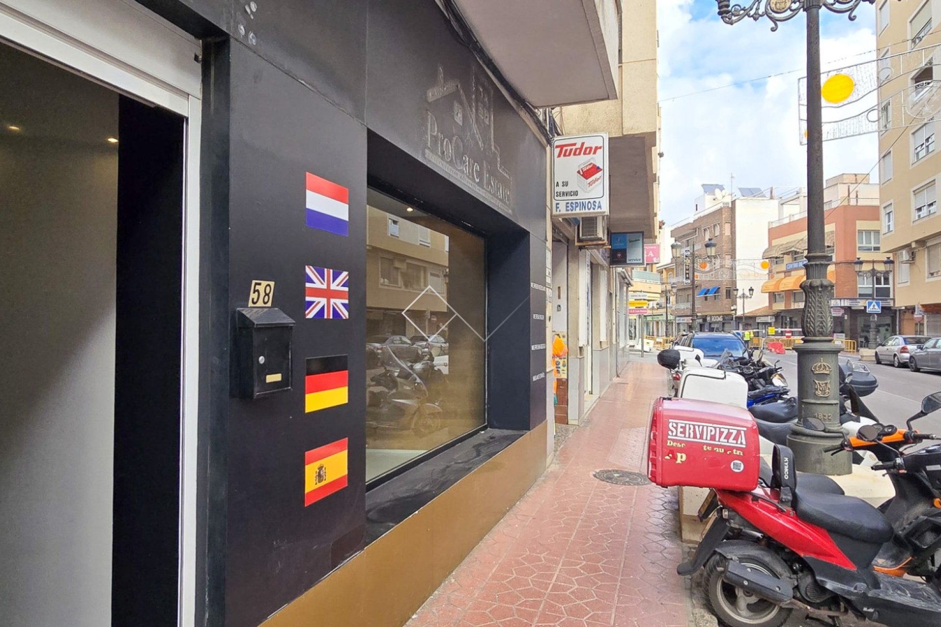  - Commercial property - Guardamar del Segura - Centro