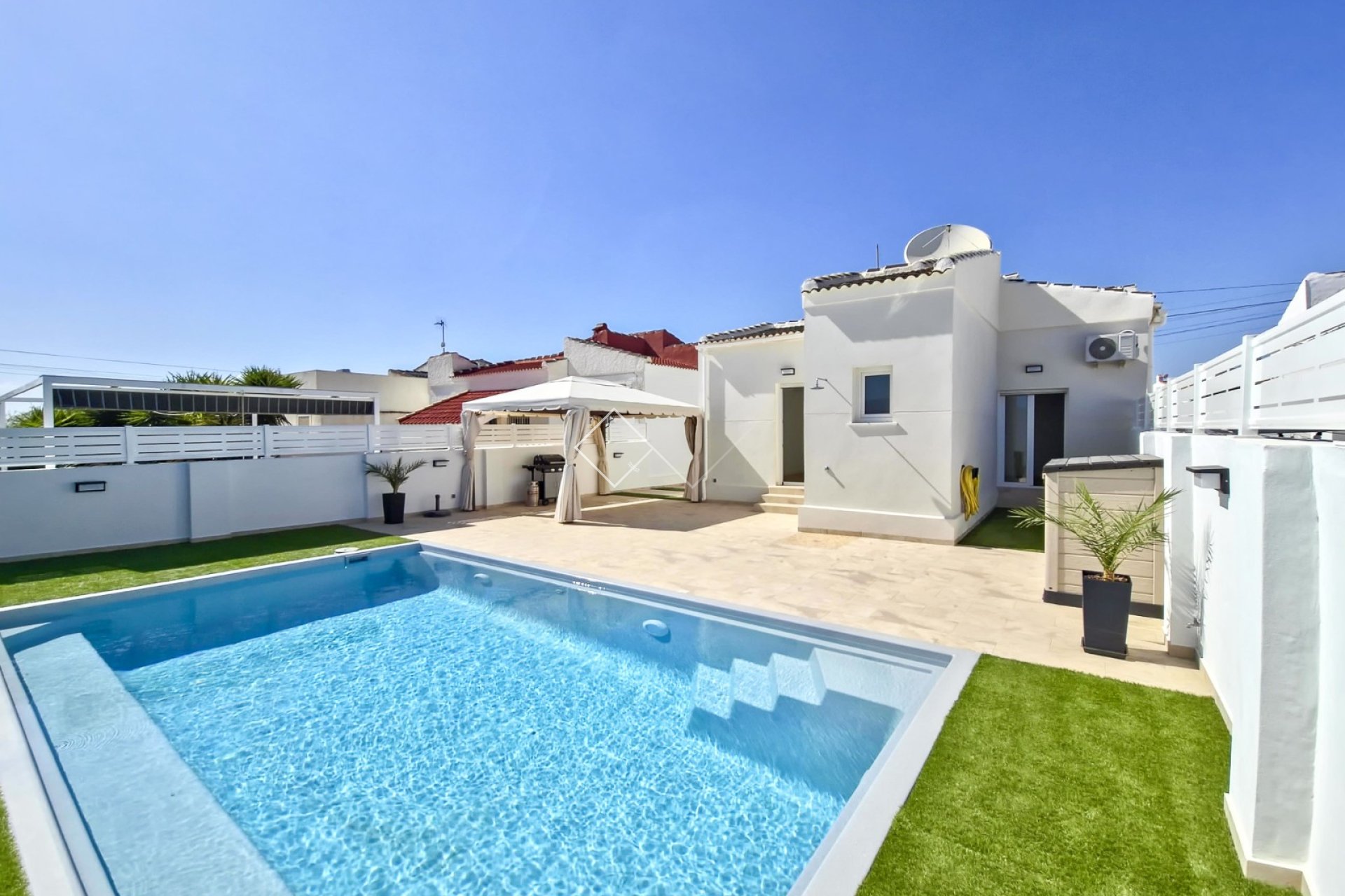  - Independent villa - Torrevieja - La Siesta - El Salado -  Torreta