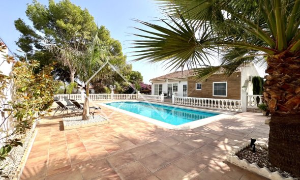 Independent villa -  - Torrevieja - Los Balcones - Los Altos del Edén