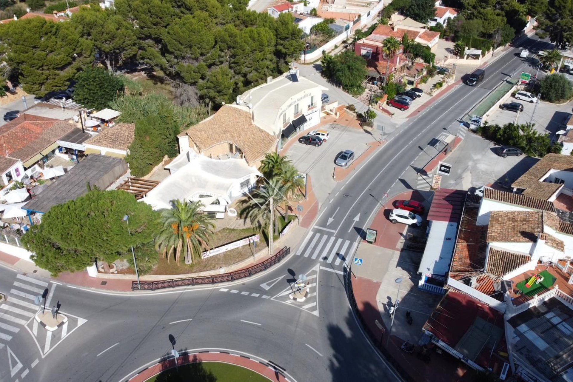 investment - Commercial property with 3 units for sale in Moraira