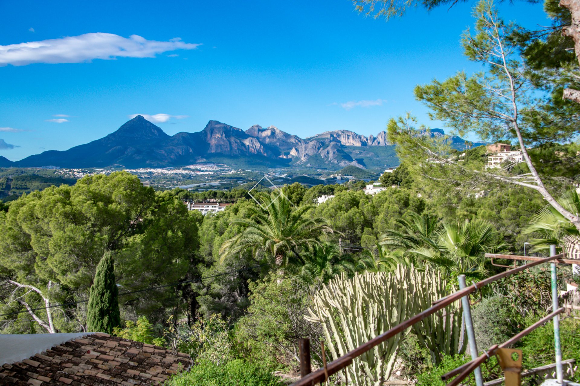 Obra nueva - Chalet - Altea