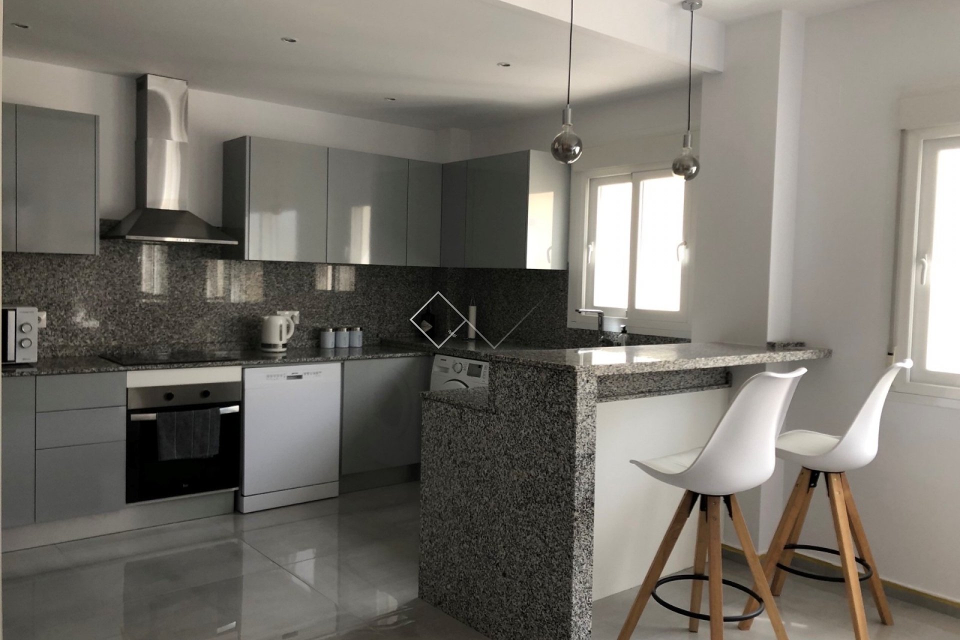 open plan kitchen - Modern apartment for sale in Teulada town centre