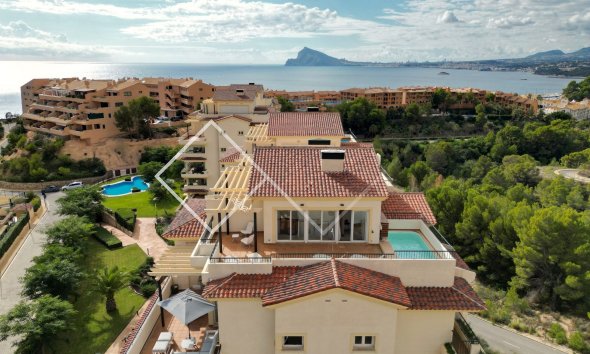 Penthouse -  - Altea - Mascarat