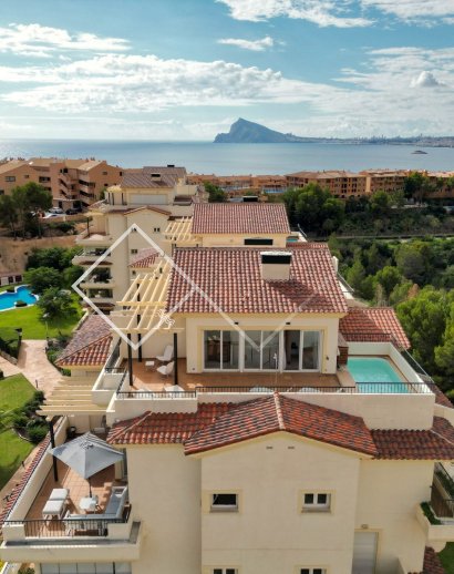 Penthouse -  - Altea - Mascarat