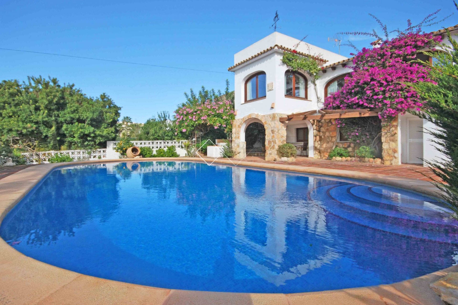piscina - Villa tradicional renovada en Baladrar, Benissa