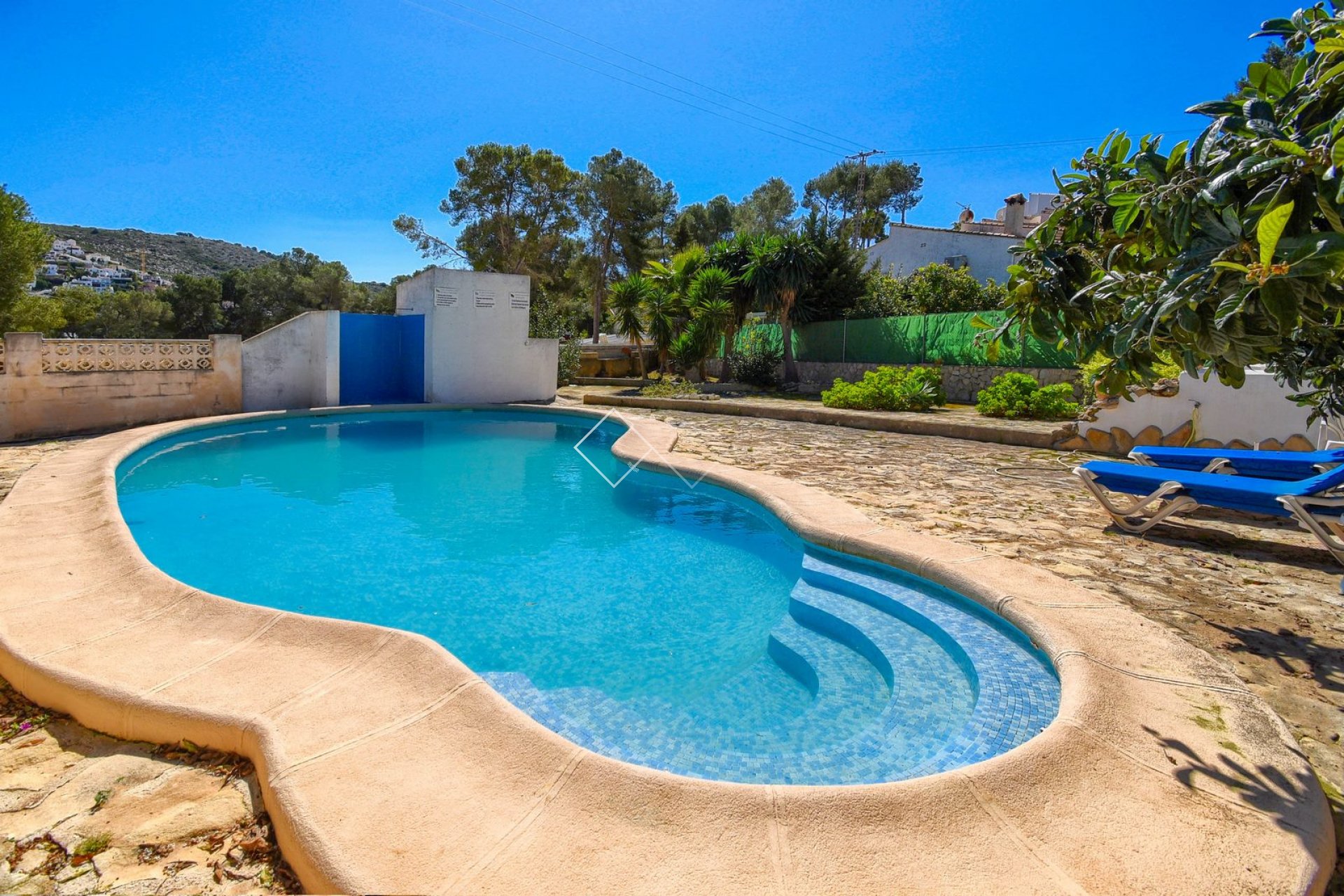 Pool - Einfamilienhaus zu verkaufen in Moraira, El Portet