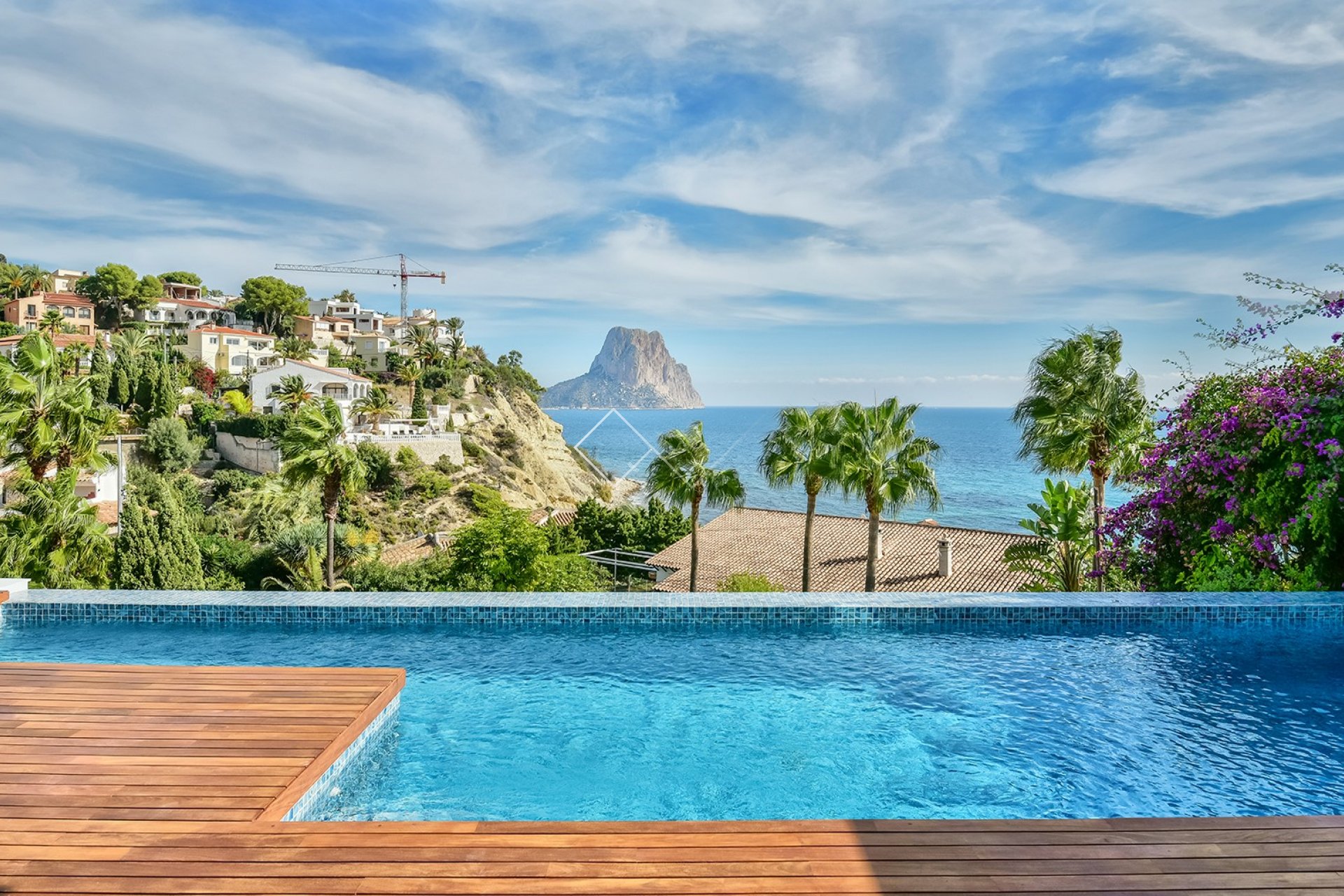 prachtig uitzicht - spectaculaire 2 of 4 slaapkamer zeezicht villa in Calpe