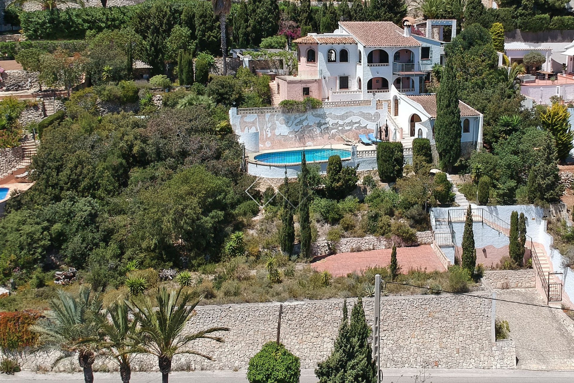 Renovatie villa met geweldig zeezicht te koop in Moraira