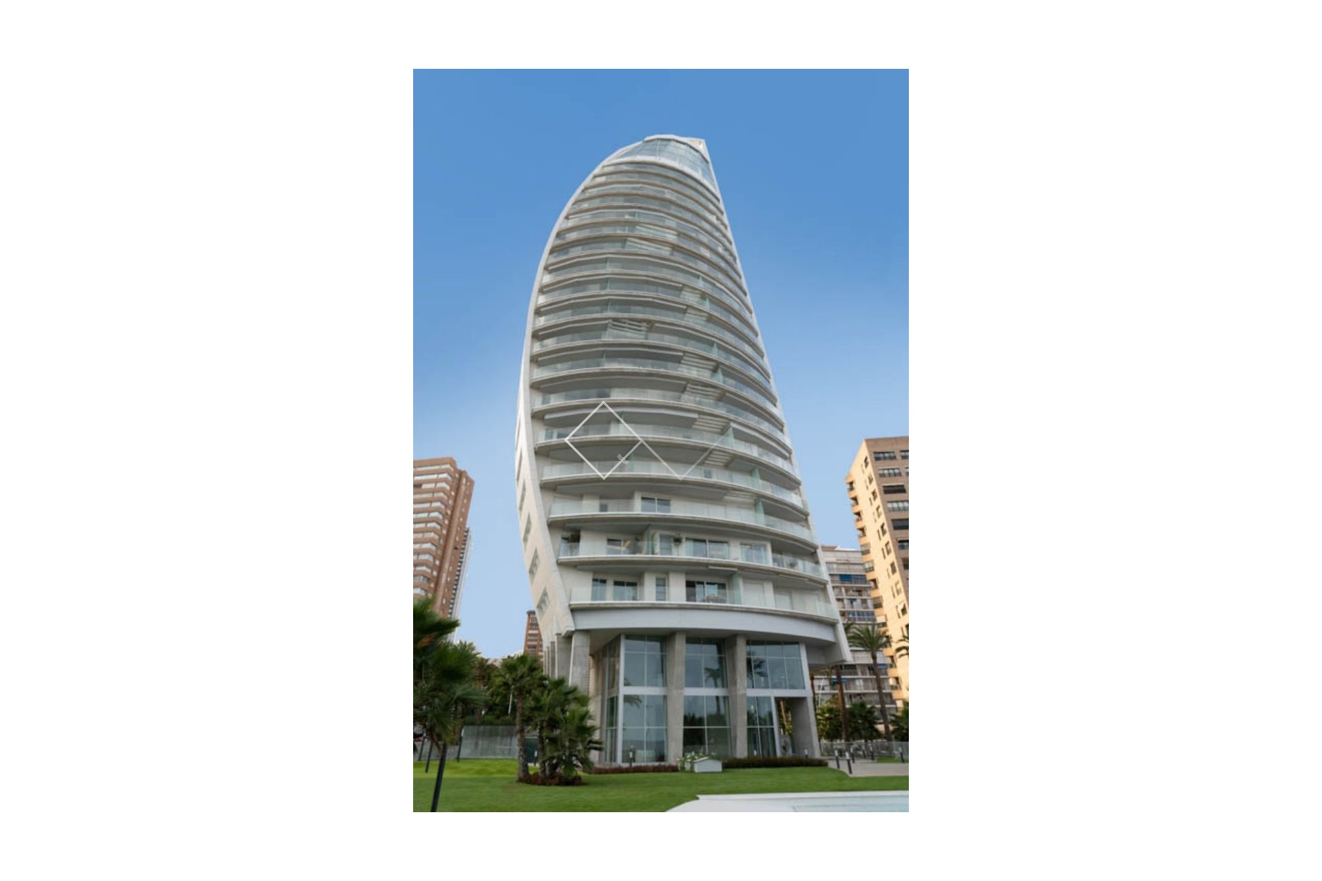 Resale - Apartment / Flat - Benidorm - Playa Poniente