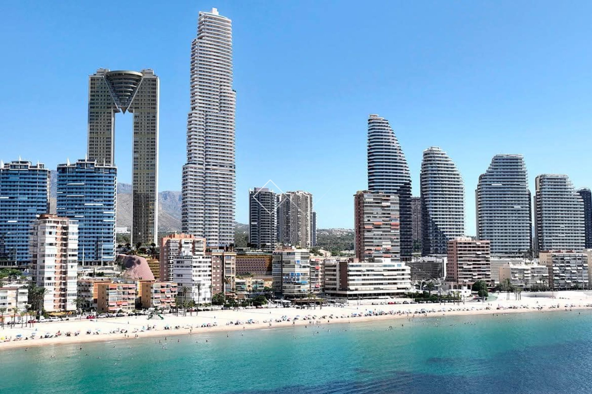 Resale - Apartment / Flat - Benidorm