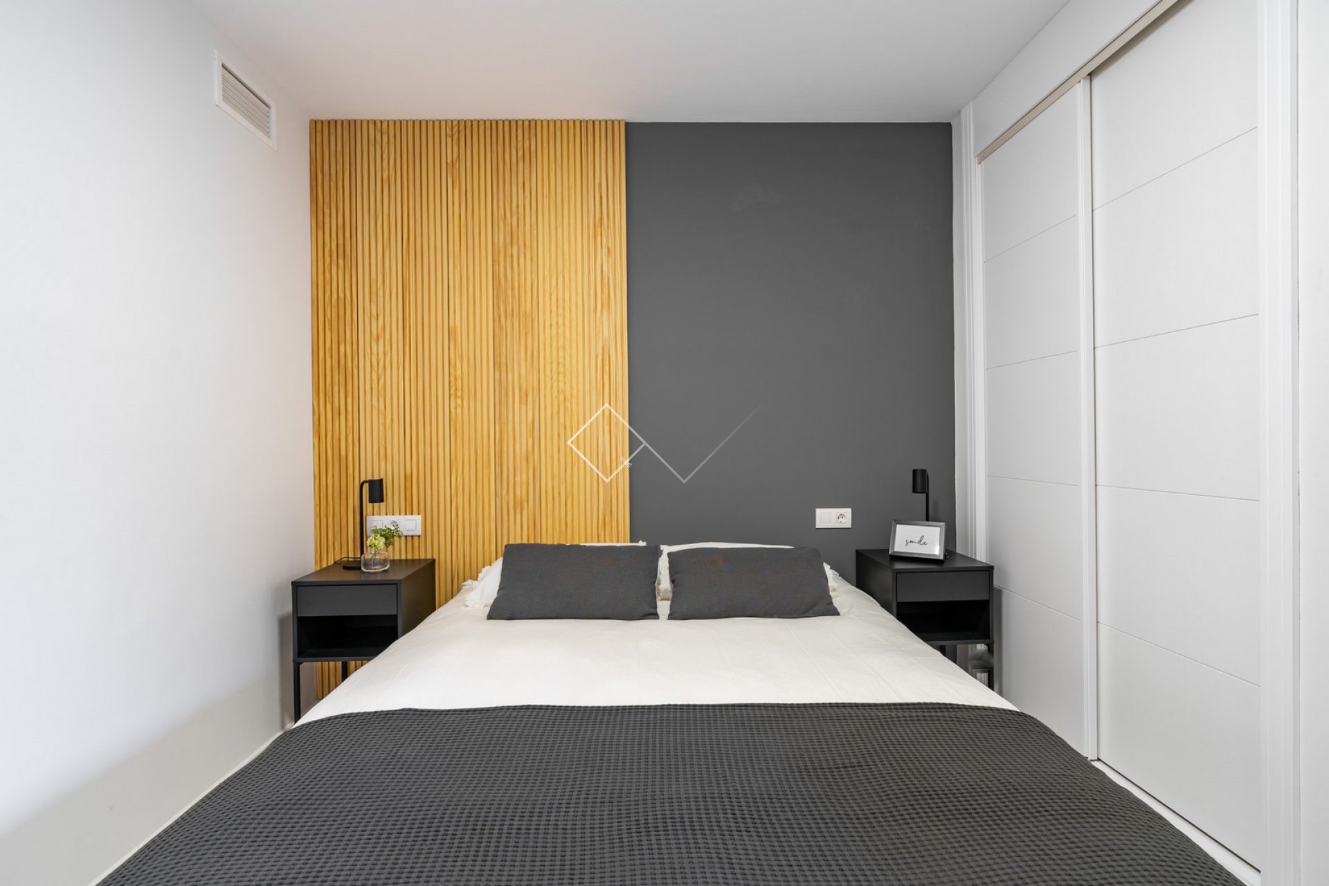 Resale - Apartment / Flat - Calpe - Playa la Fossa