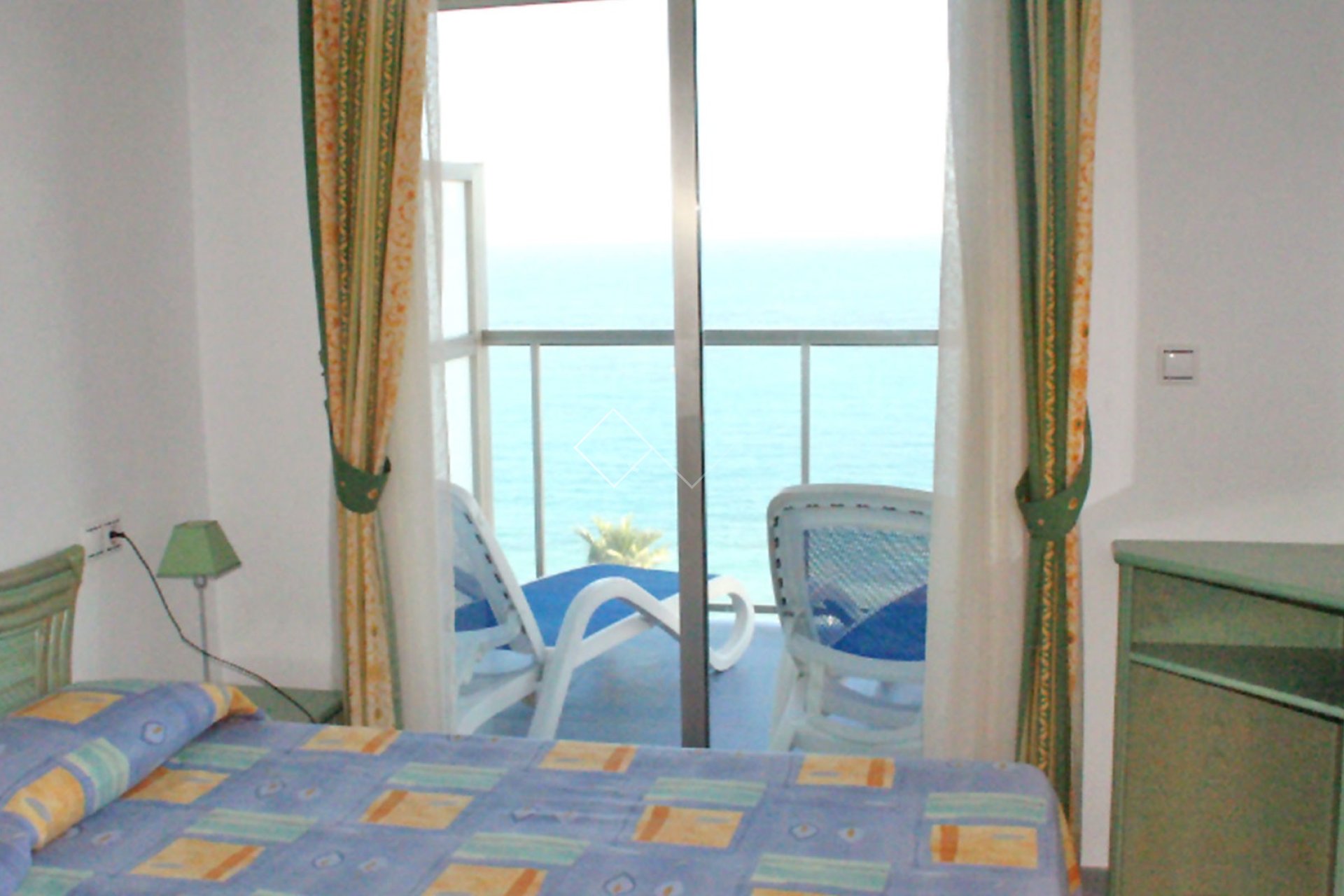 Resale - Apartment / Flat - Calpe - Playa la Fossa