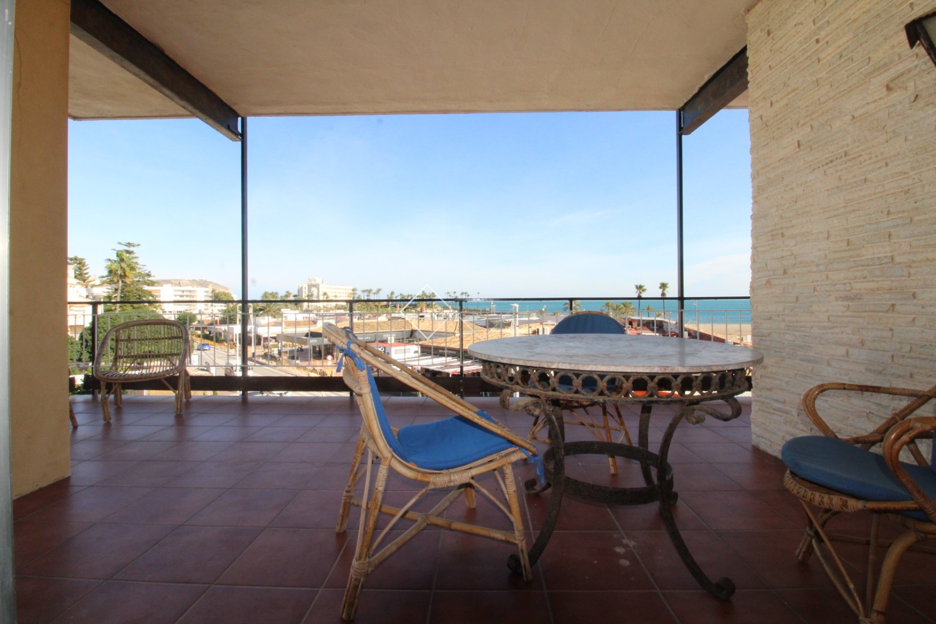 Resale - Apartment / Flat - Javea - Arenal