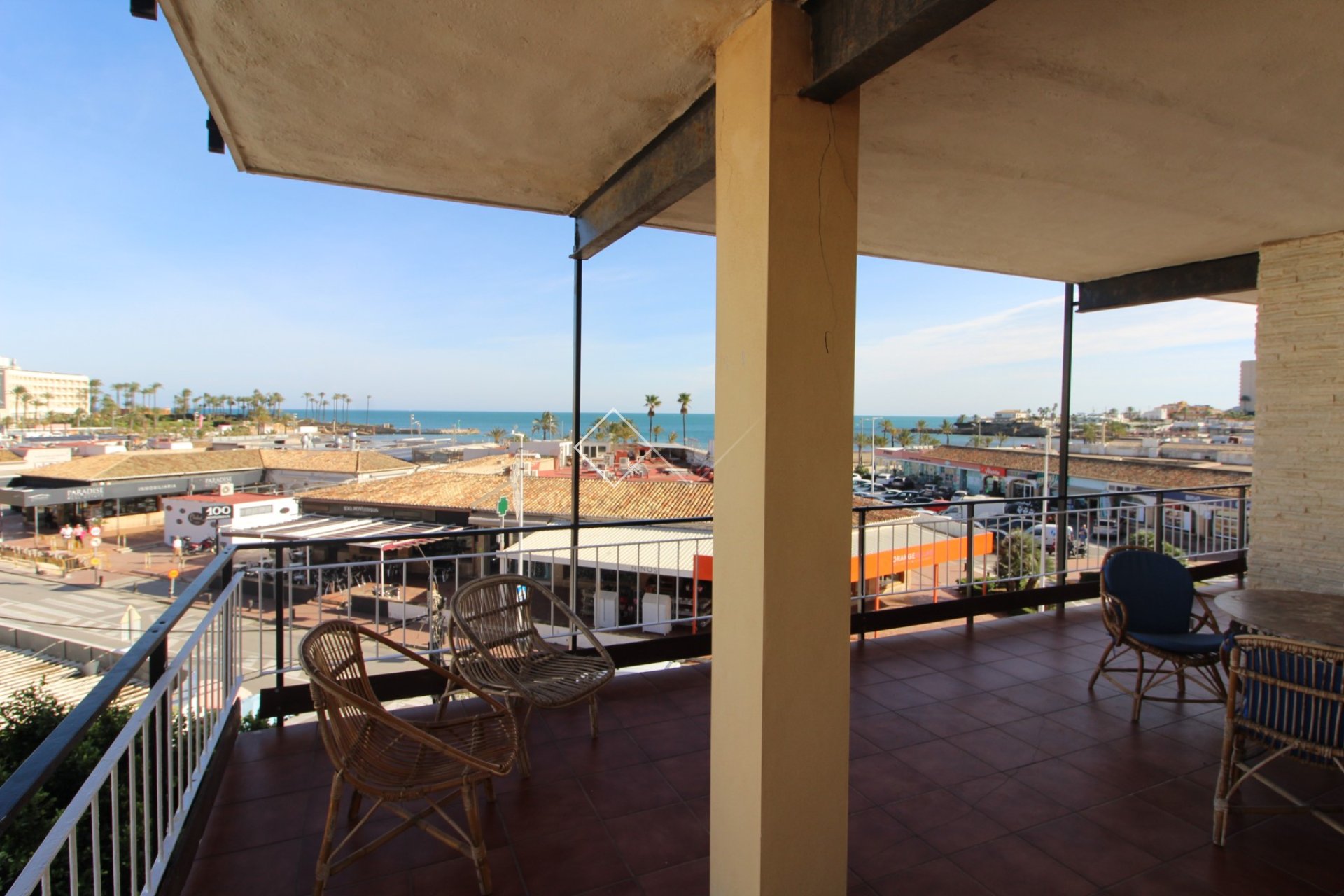 Resale - Apartment / Flat - Javea - Arenal