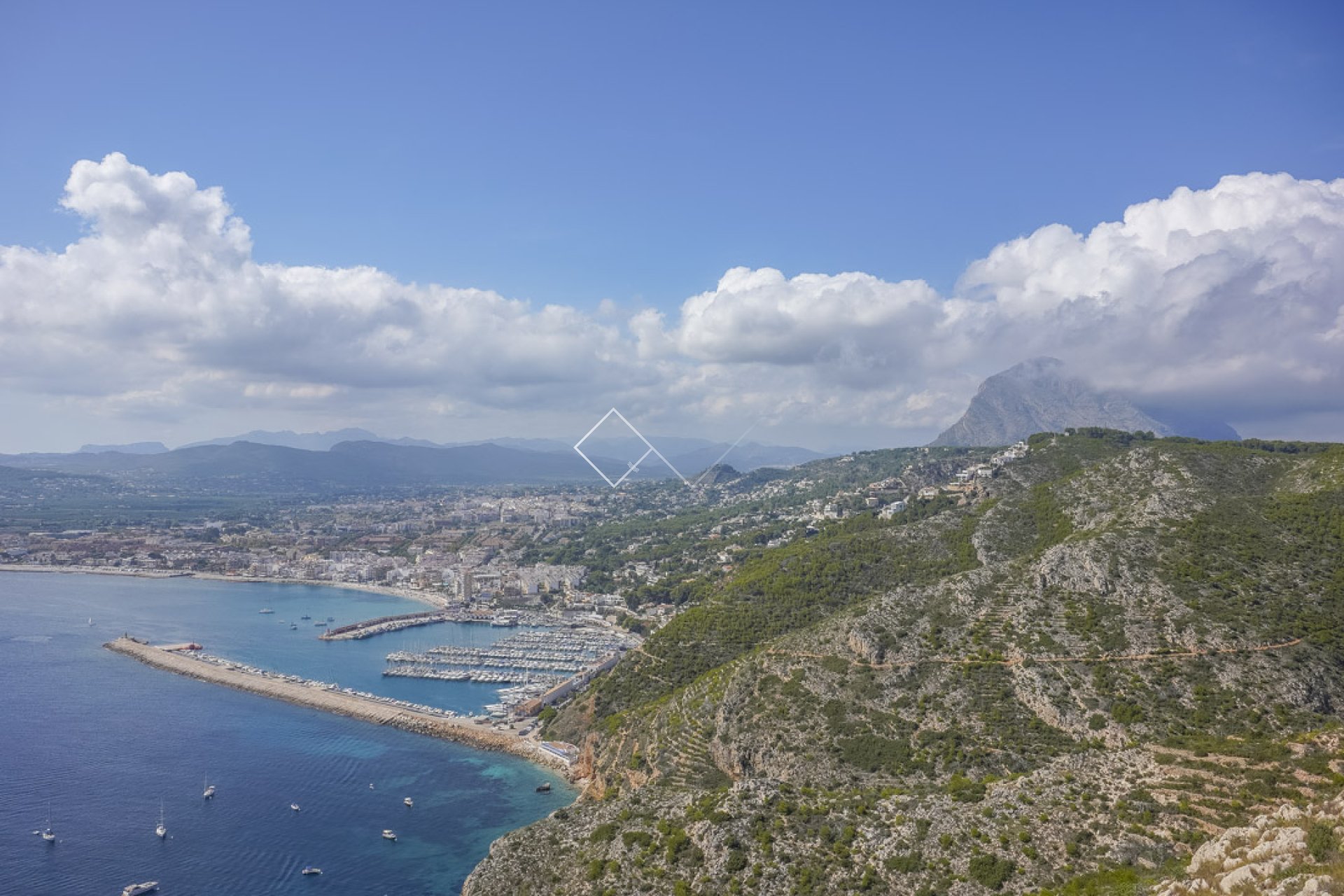 Resale - Apartment / Flat - Javea - Cala Blanca