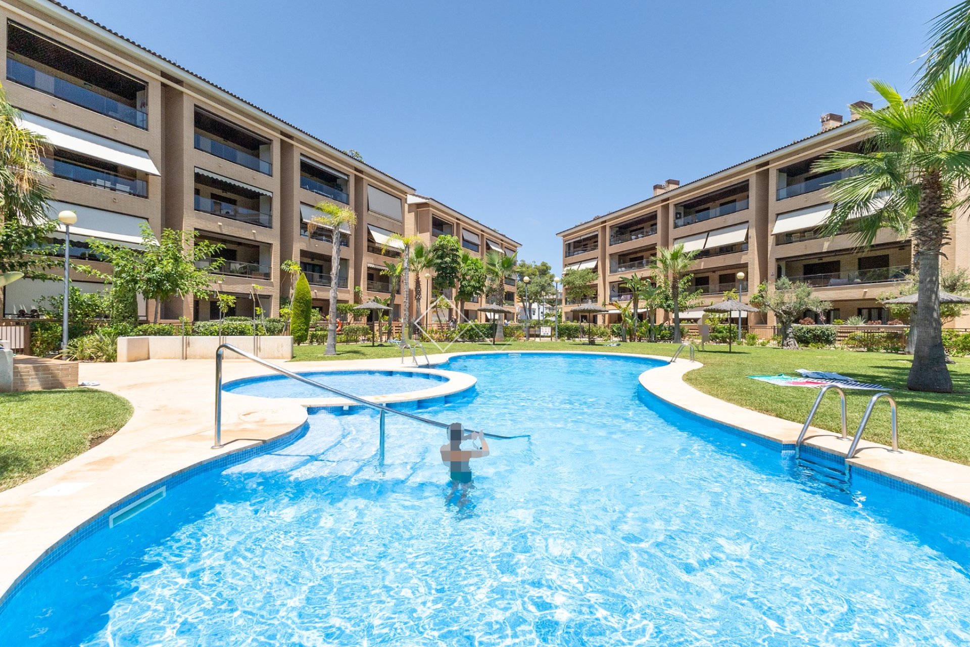 Resale - Apartment / Flat - Jávea/Xàbia - El Arenal