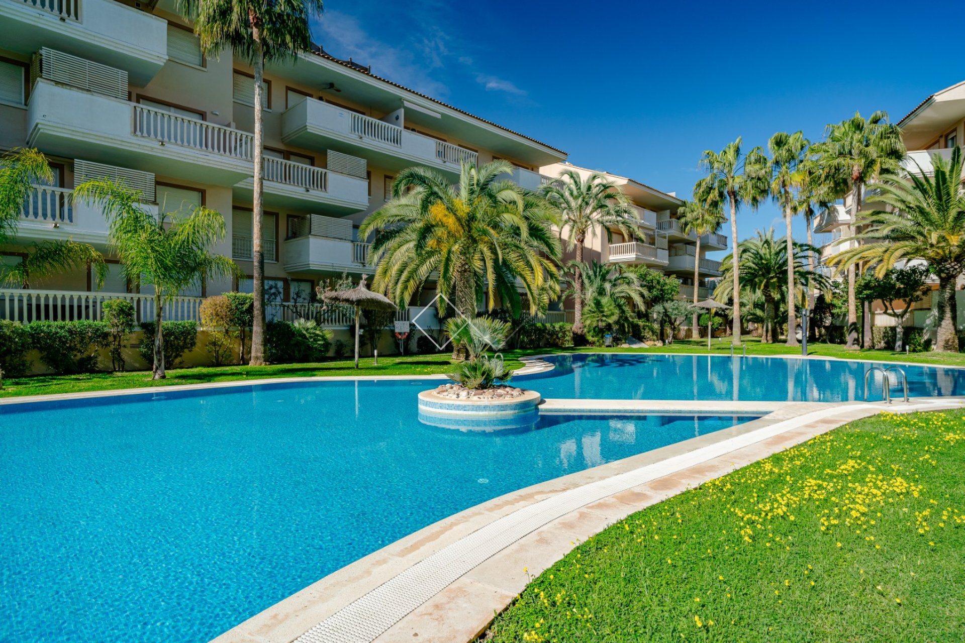 Resale - Apartment / Flat - Jávea/Xàbia - El Arenal