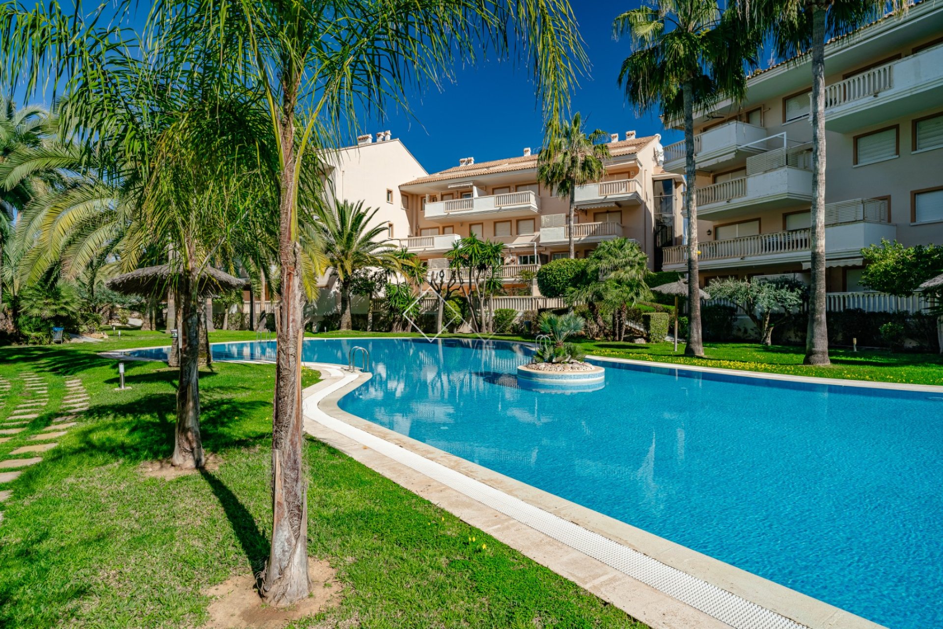 Resale - Apartment / Flat - Jávea/Xàbia - El Arenal