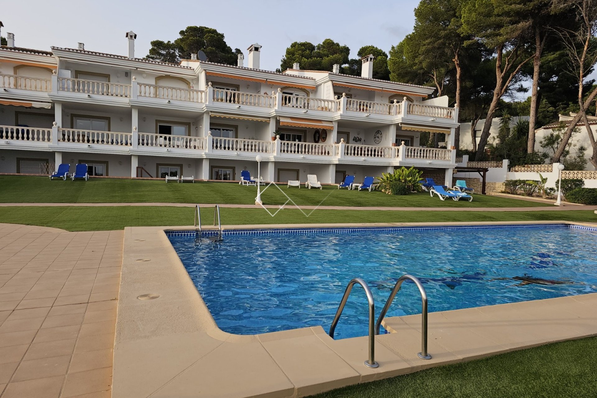 Resale - Apartment / Flat - Moraira