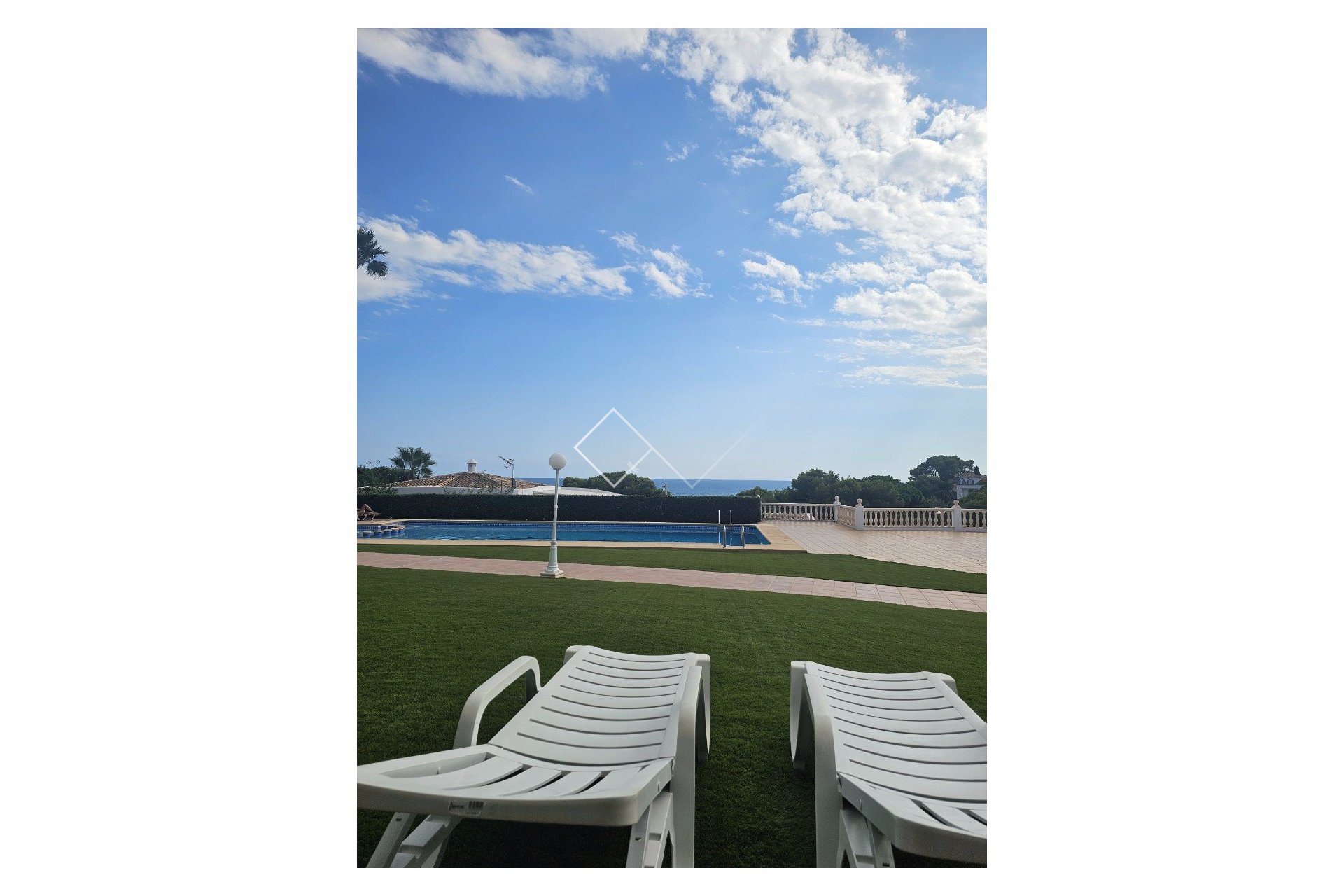 Resale - Appartement / Flat - Moraira