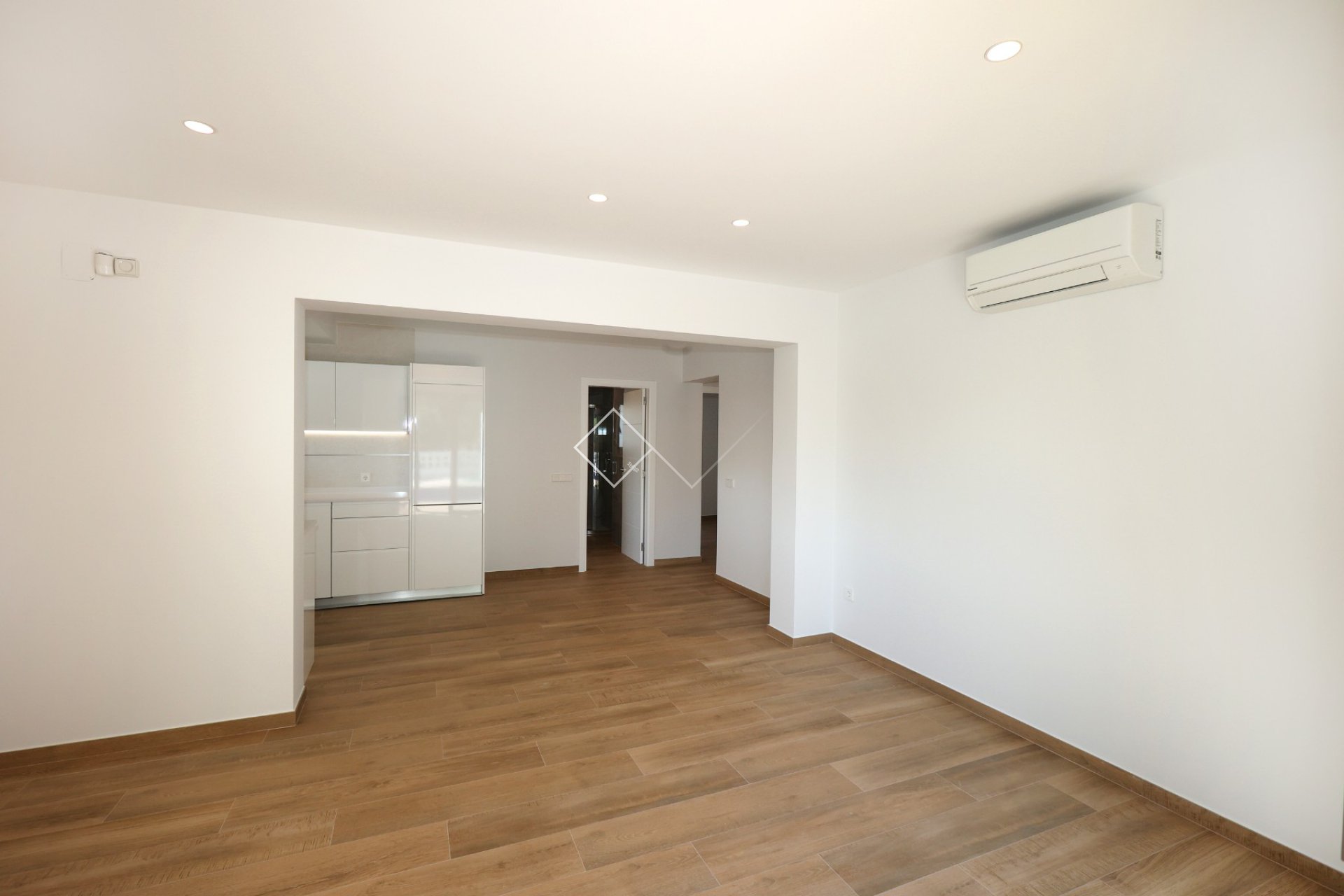 Resale - Villa - Benissa - La Fustera