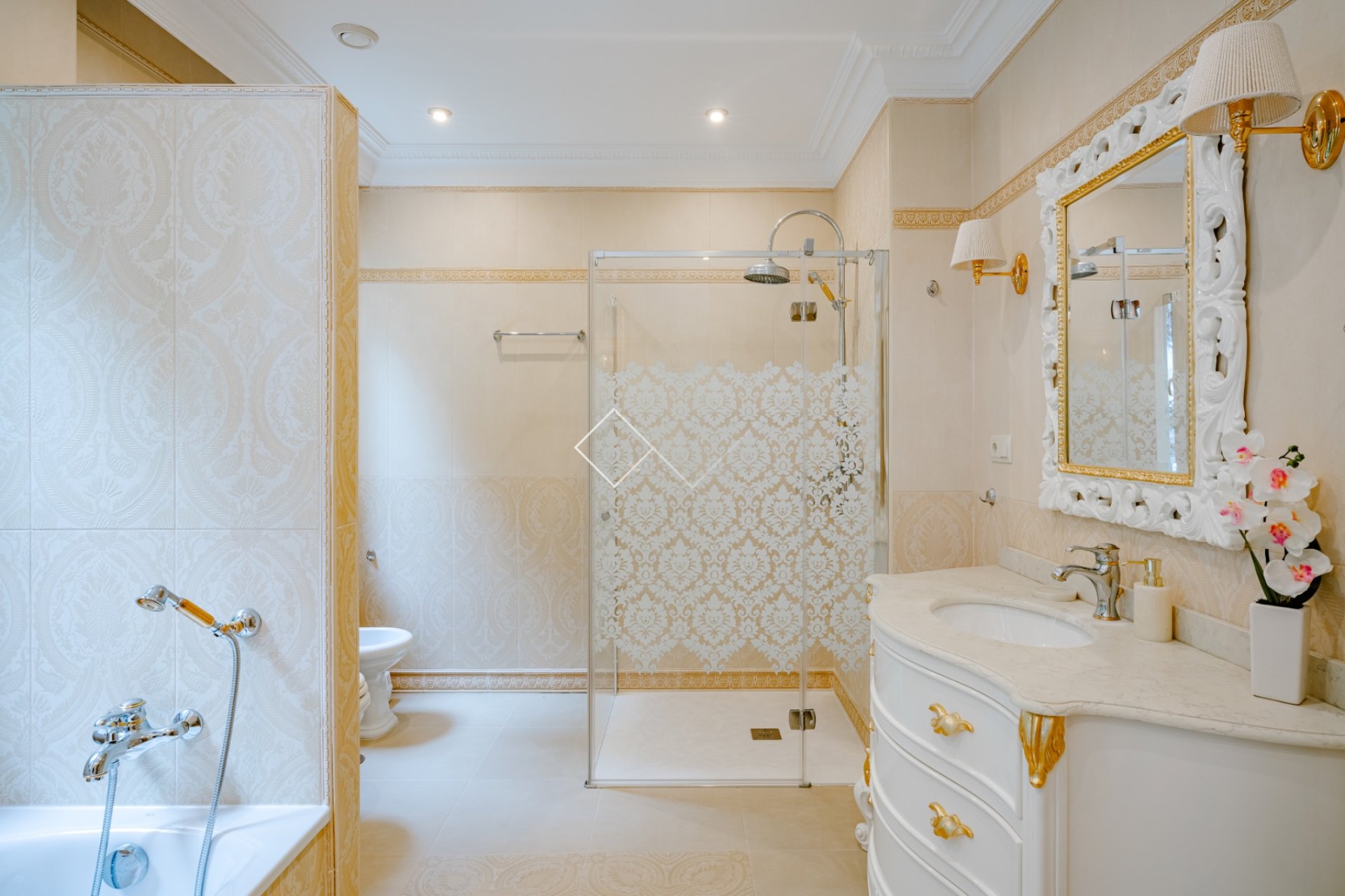 Resale - Villa - Benissa - Les Bassetes