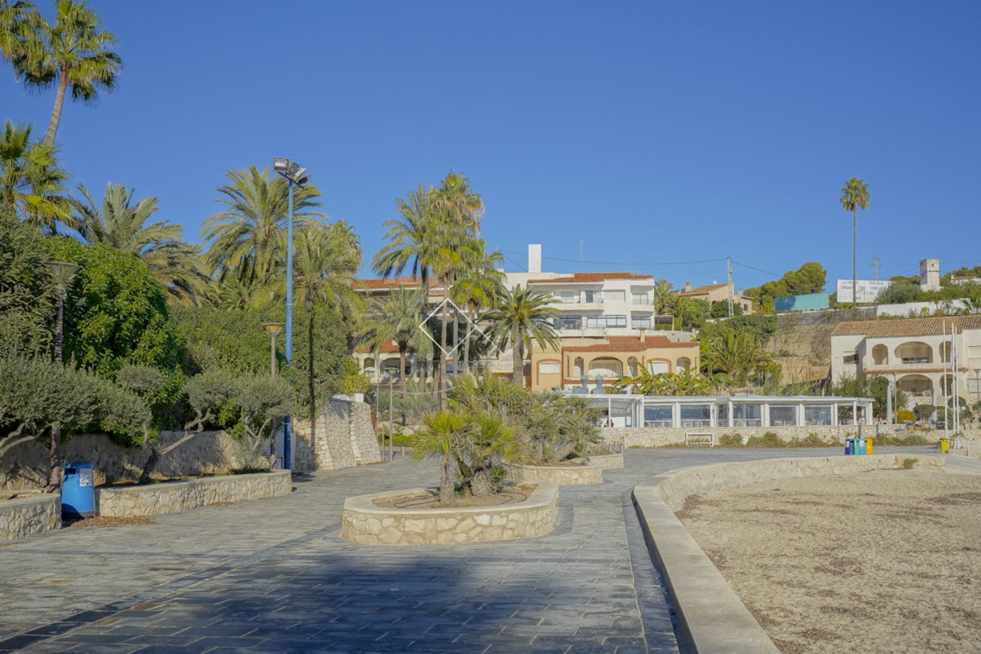 Resale - Villa - Benissa - Montemar