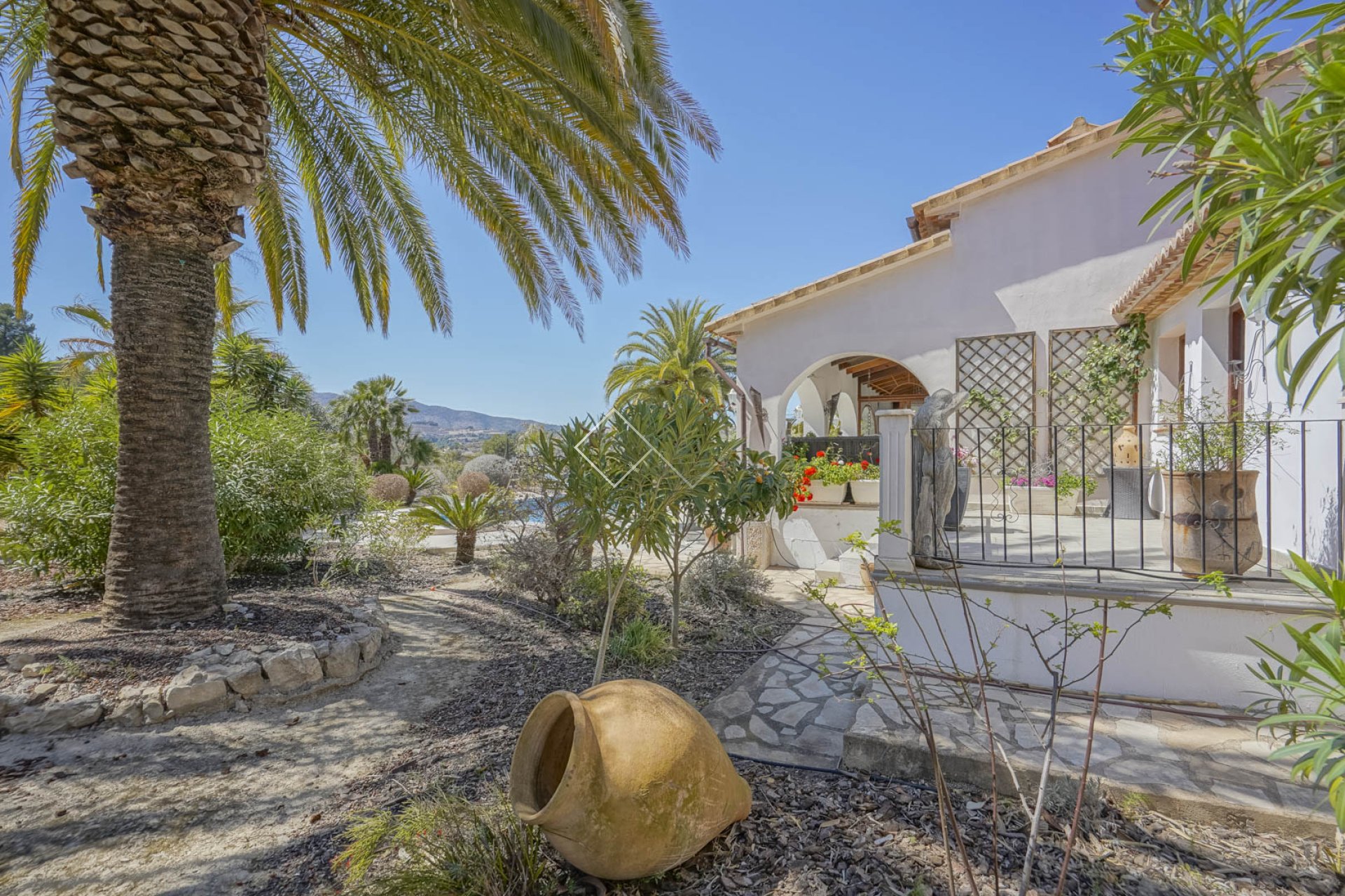 Resale - Villa - Benissa - Partida Llenes