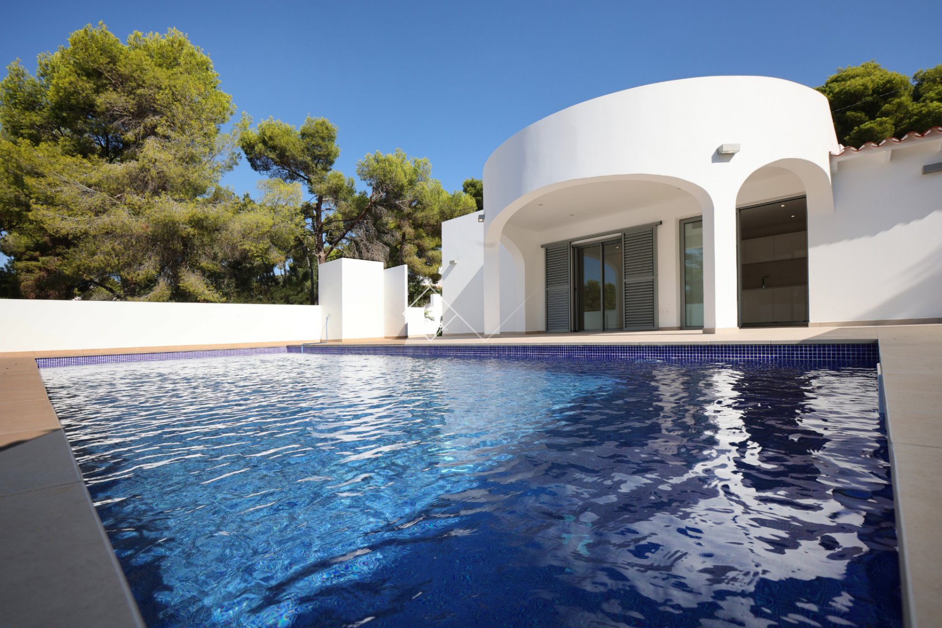 Resale - Villa - Benissa