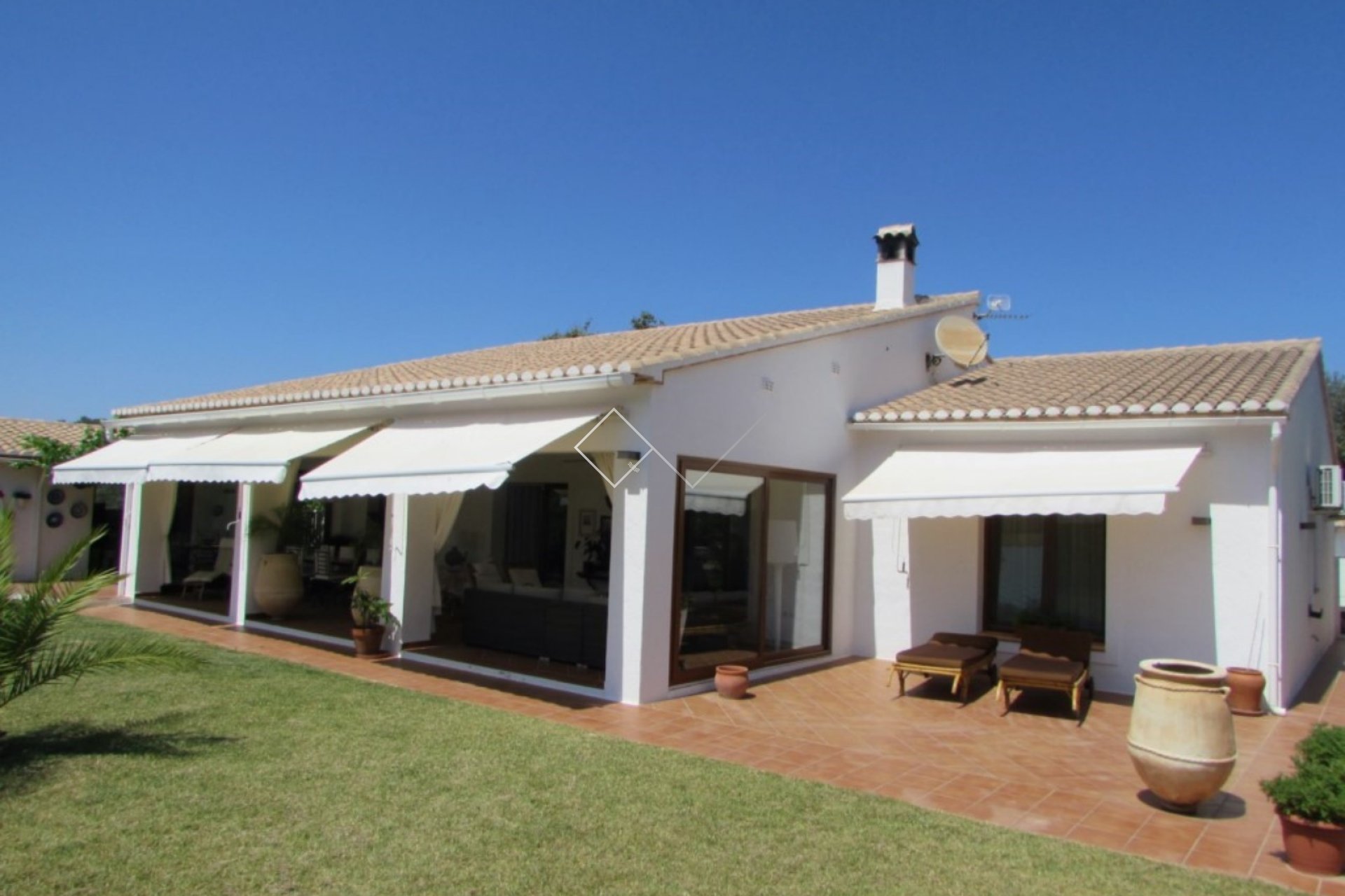 Resale - Villa - Benissa