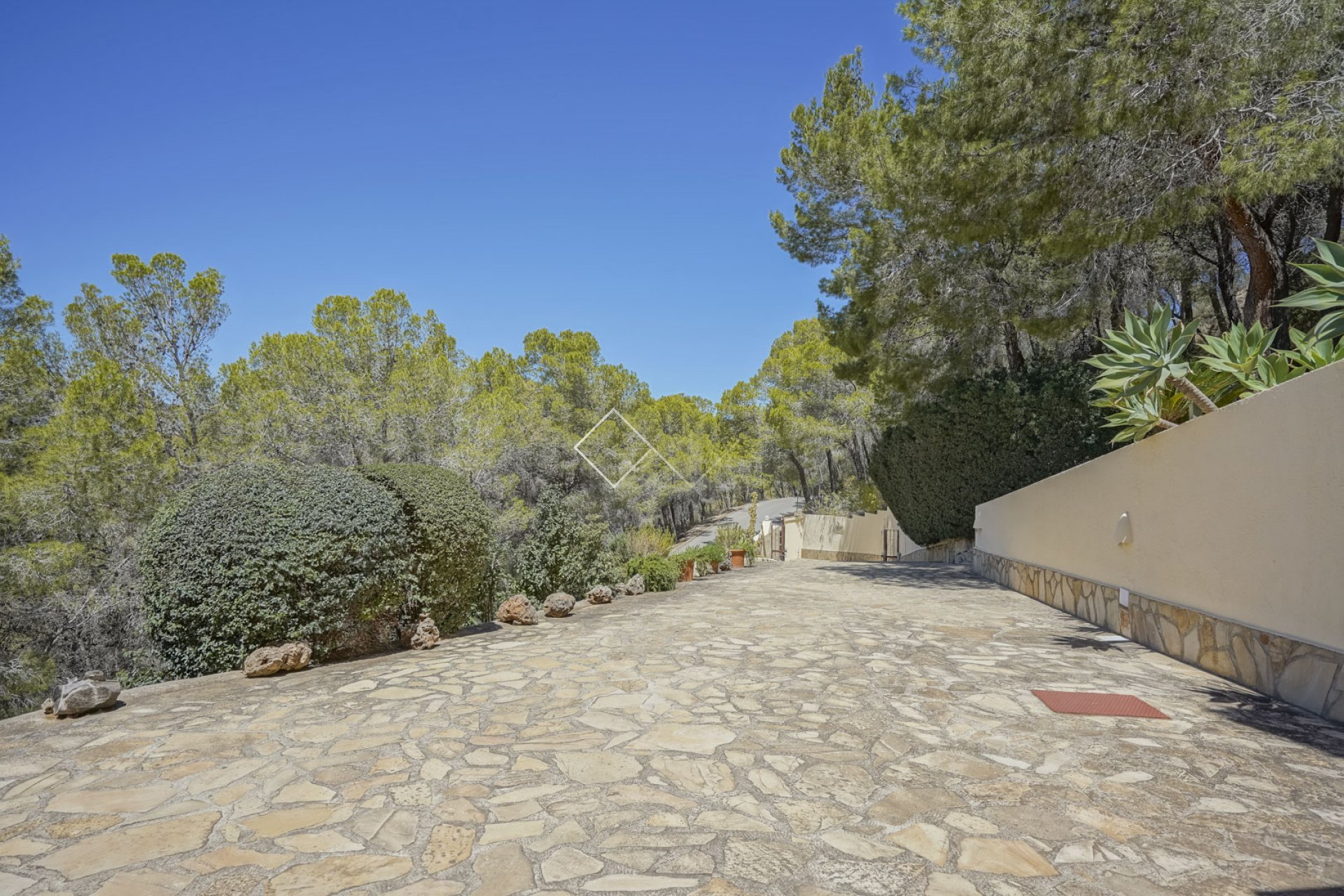 Resale - Villa - Calpe - La Empedrola