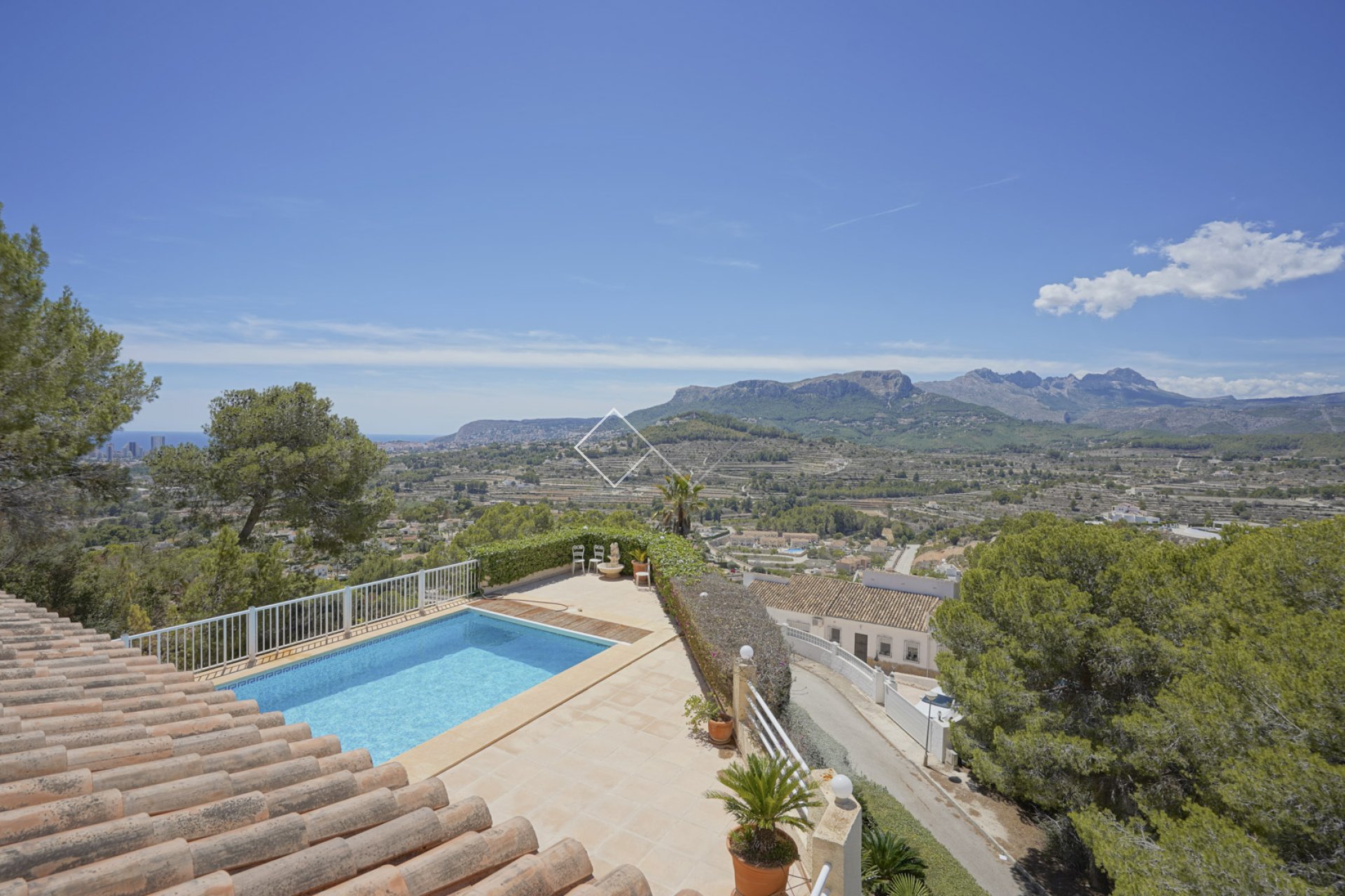 Resale - Villa - Calpe - La Empedrola