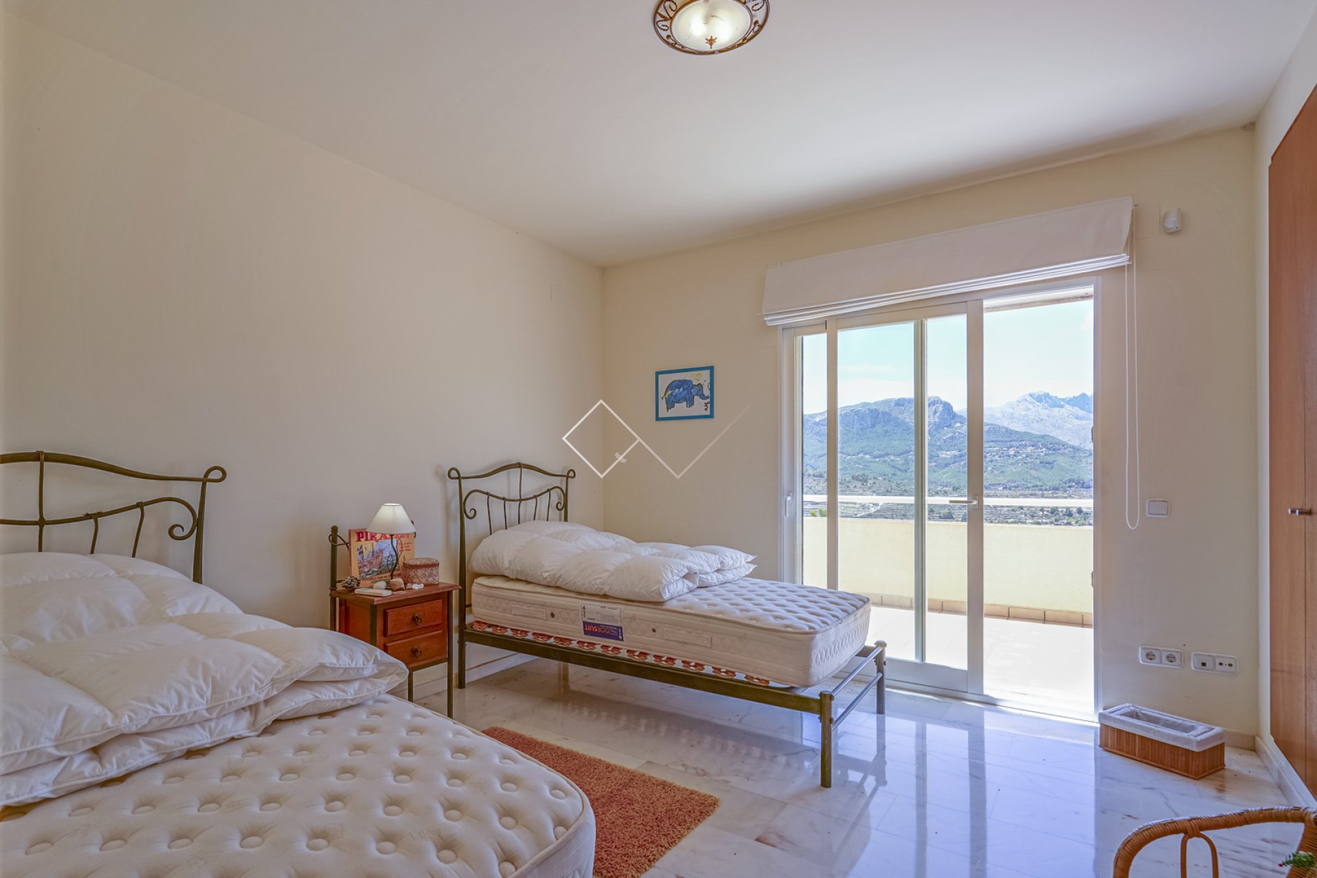 Resale - Villa - Calpe - La Empedrola